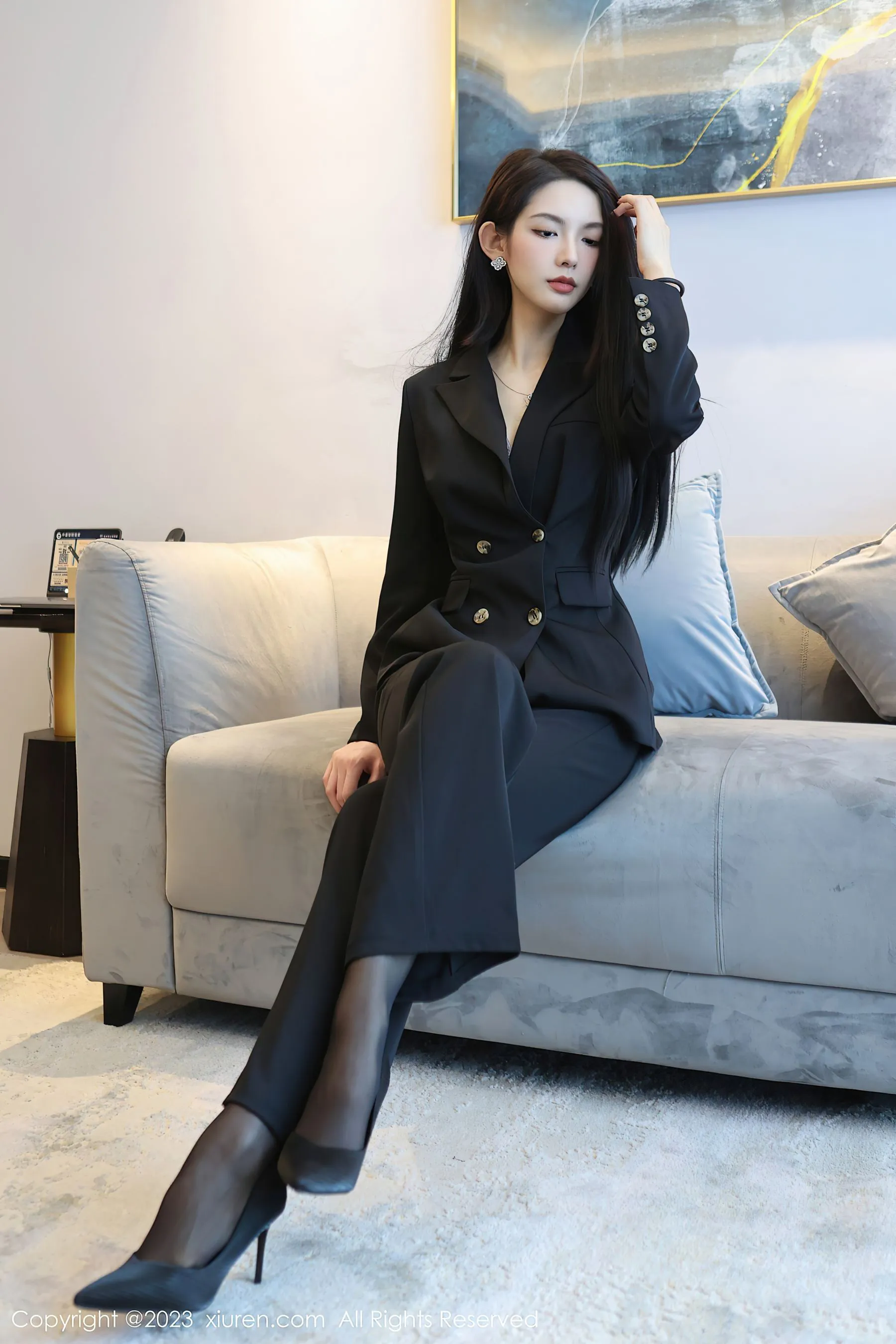 秀人网 No.6576 乔一一 黑丝美腿第22张