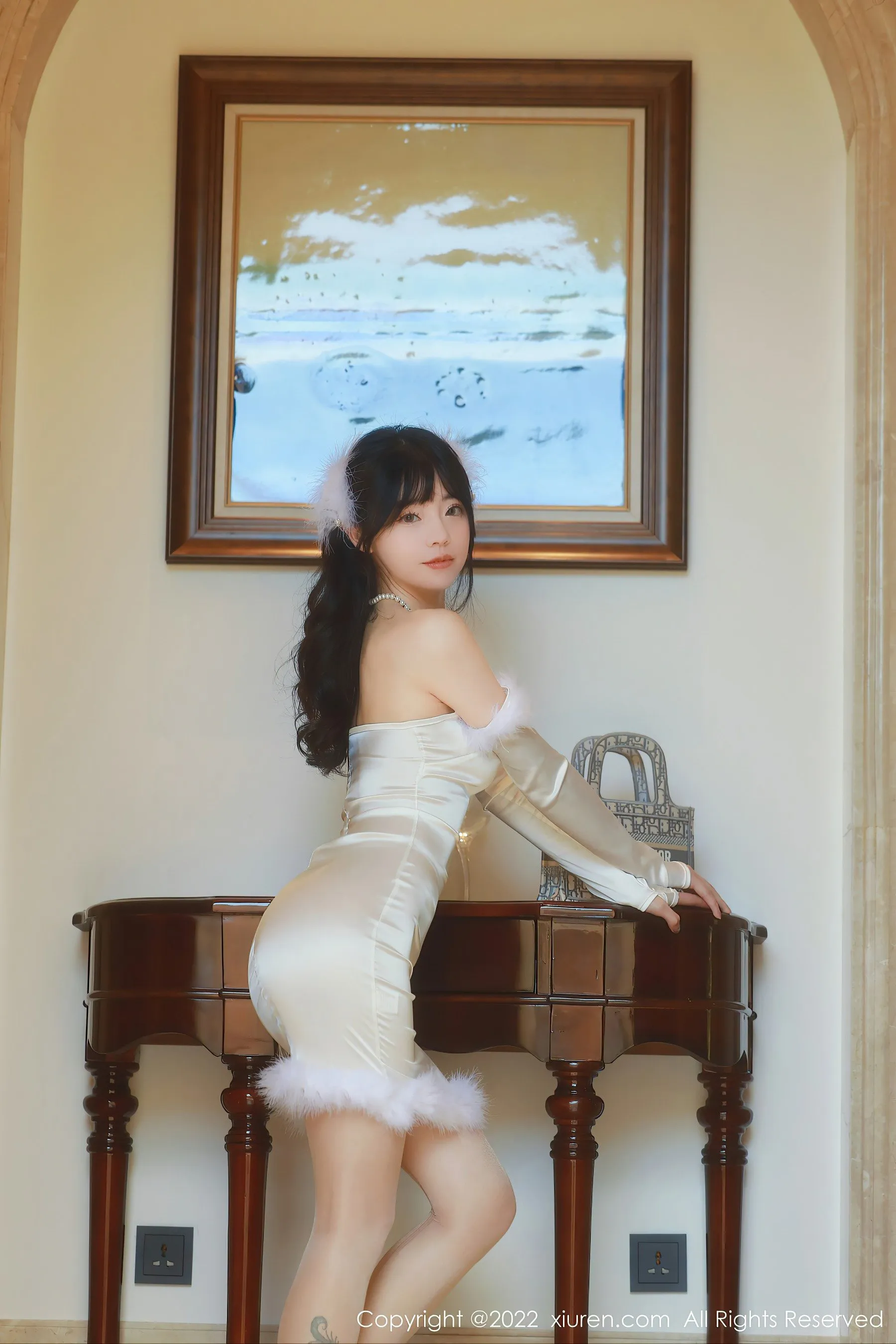  秀人网 No.4645 佘贝拉Bella 连衣短裙嫩模海南岛旅拍第3张