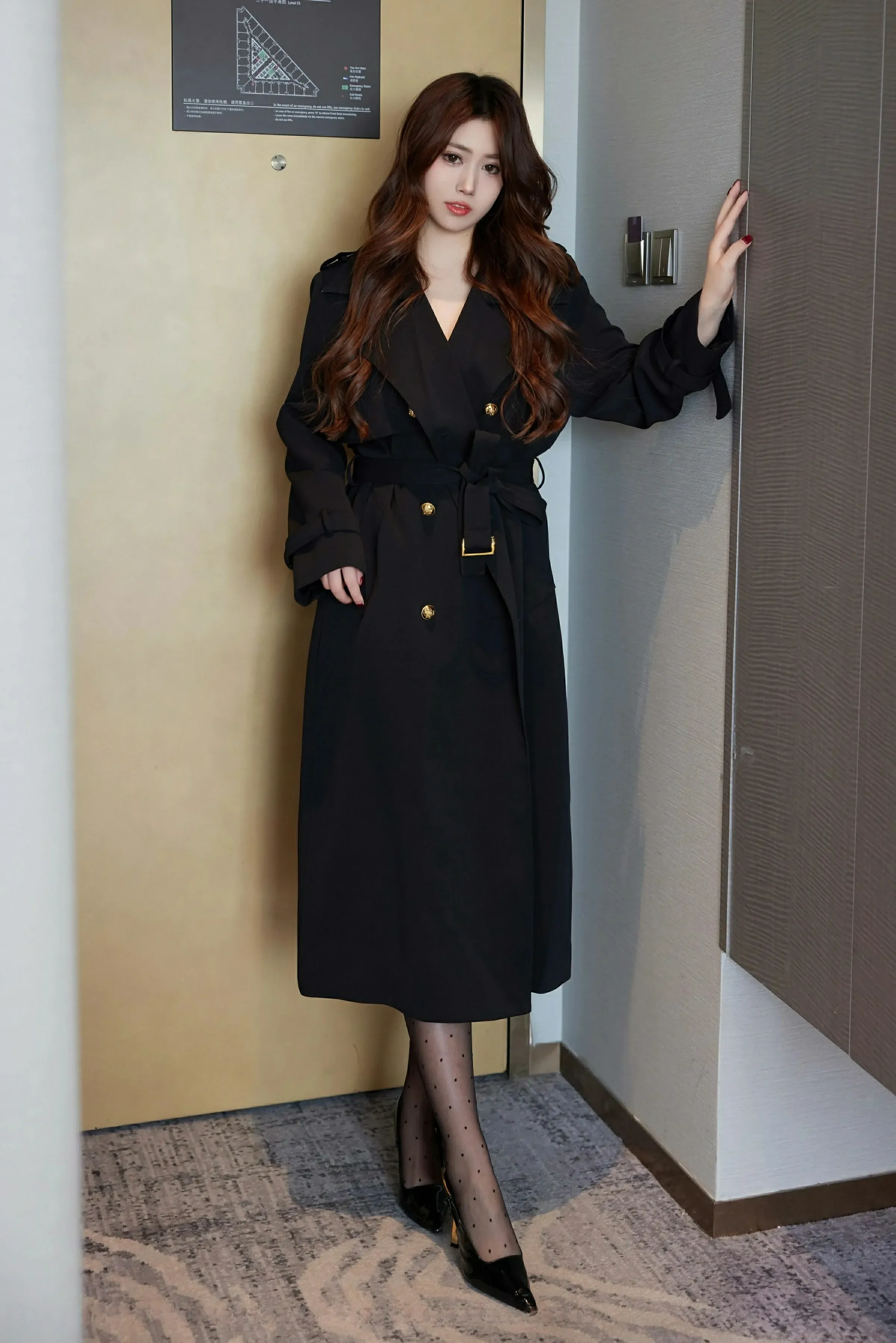  XiuRen 秀人 No.9913 蛋蛋宝 [71P]第2张