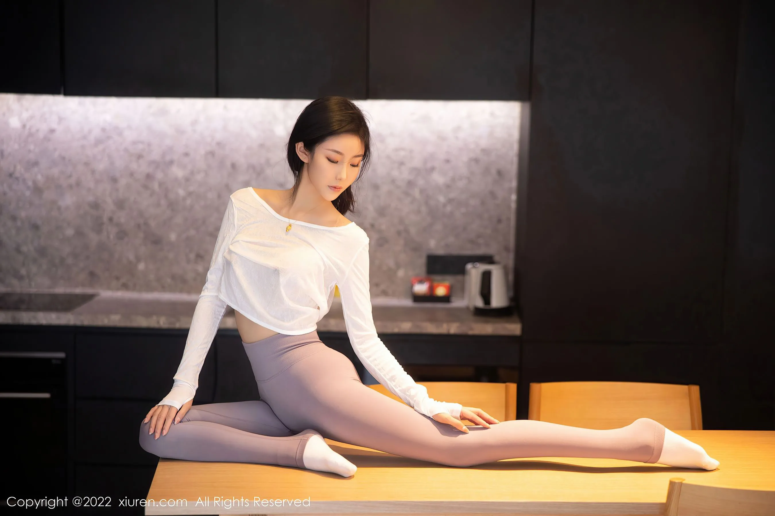  秀人网 No.5799 苏苏阿 新人瑜伽服第18张