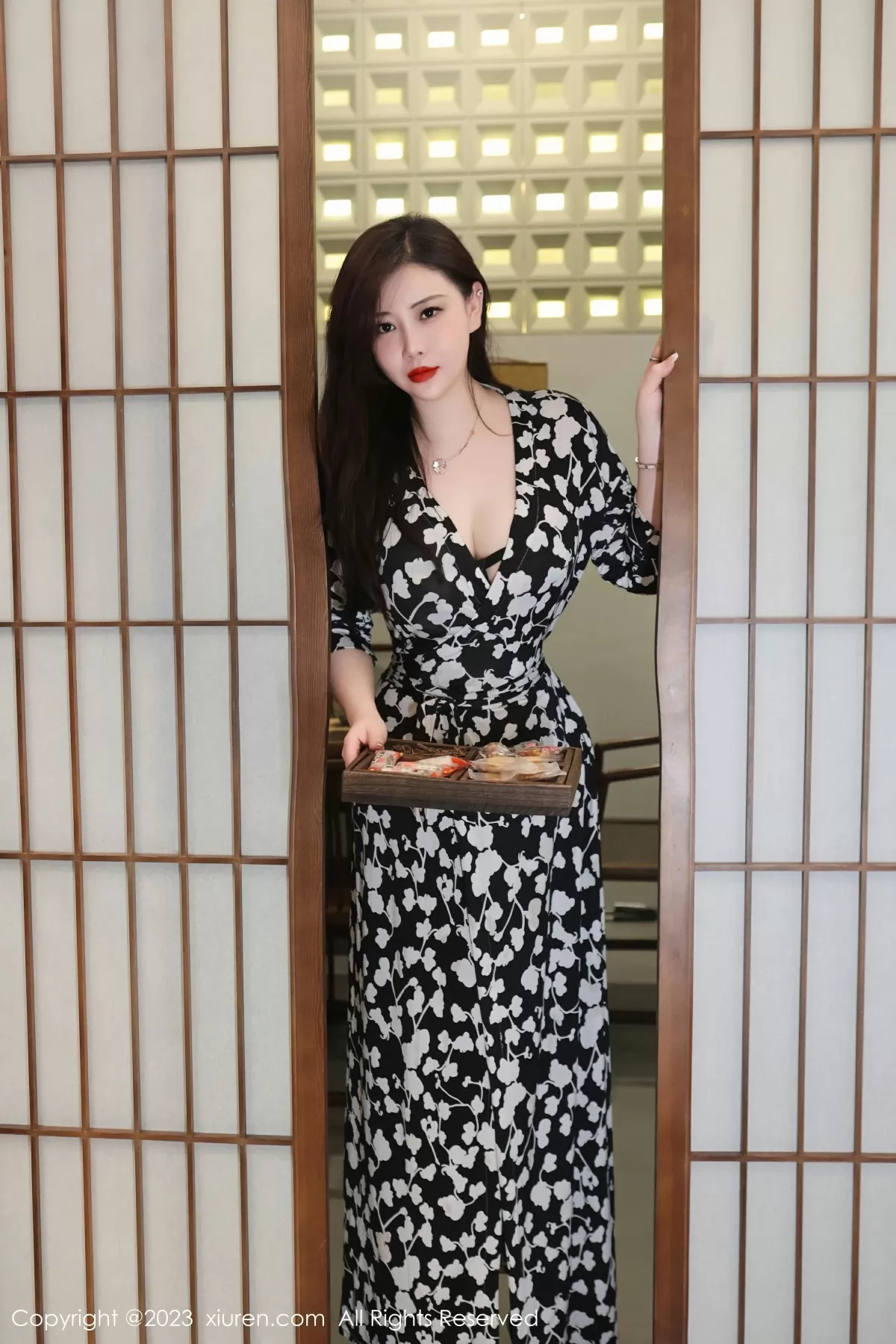  XiuRen 秀人 No.7548 王婉悠Queen [72P]第1张