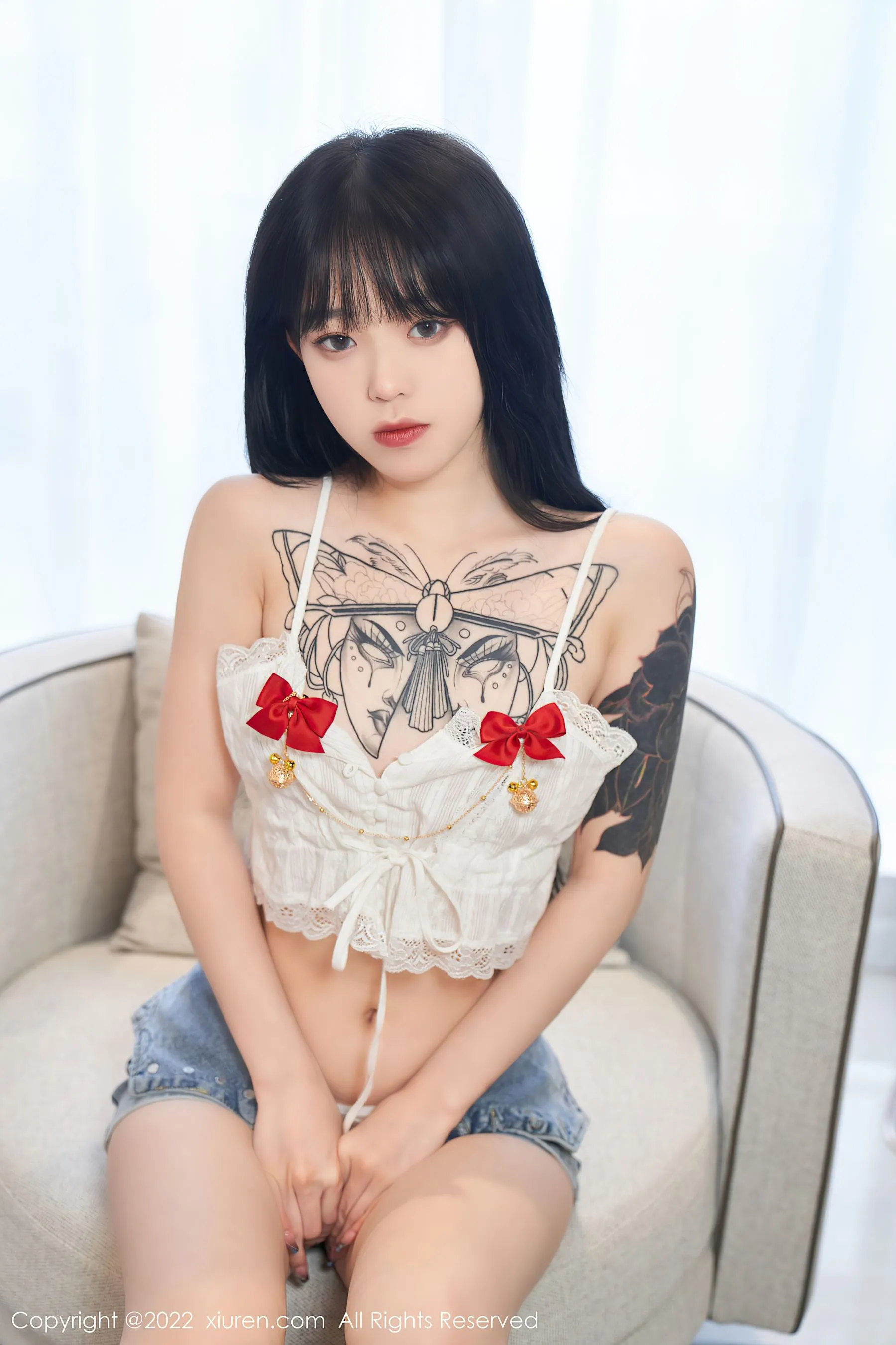  秀人网 No.5124 奶瓶. 牛仔裤美腿第10张