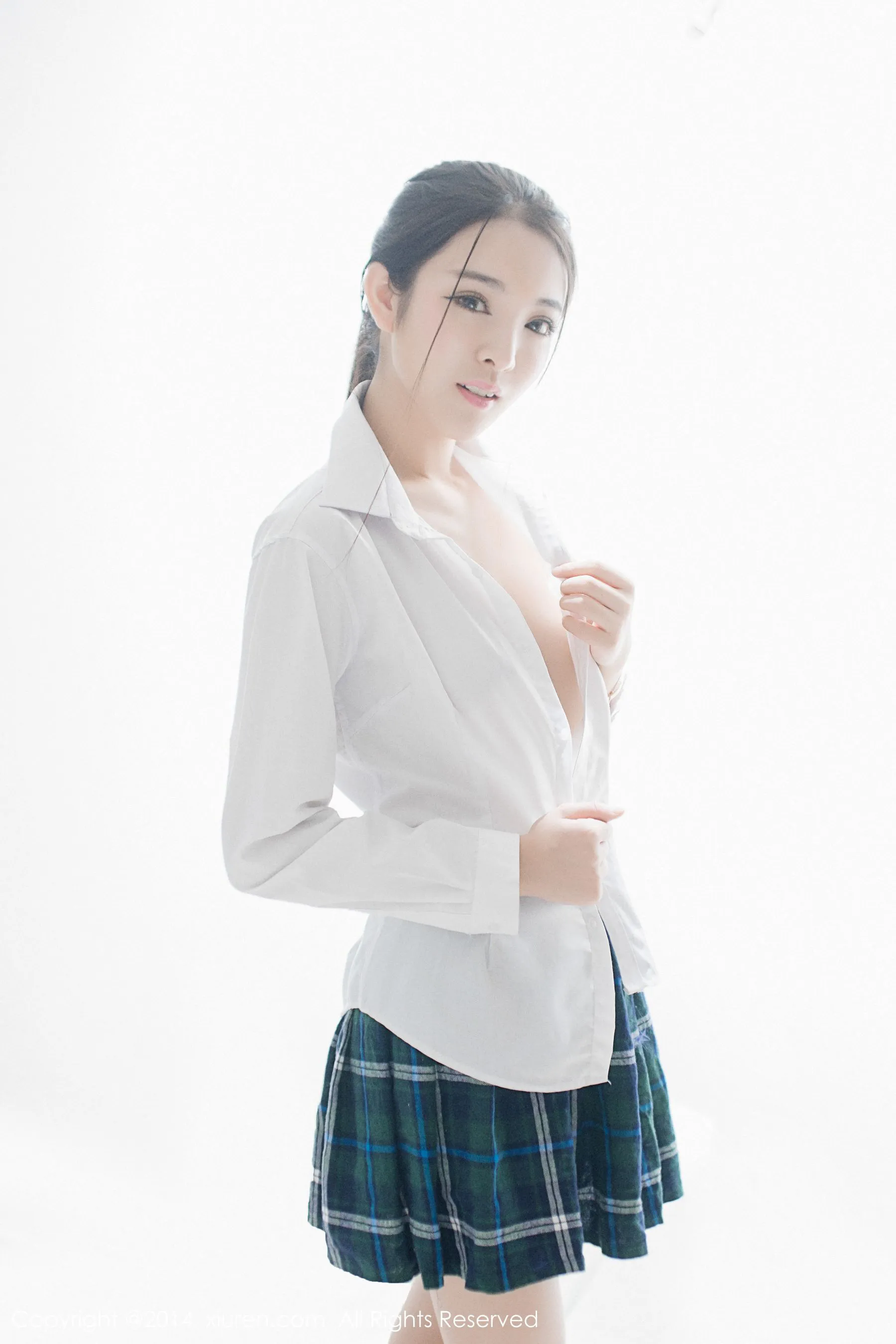 陈大榕 &4套服饰 秀人网 No.256第12张