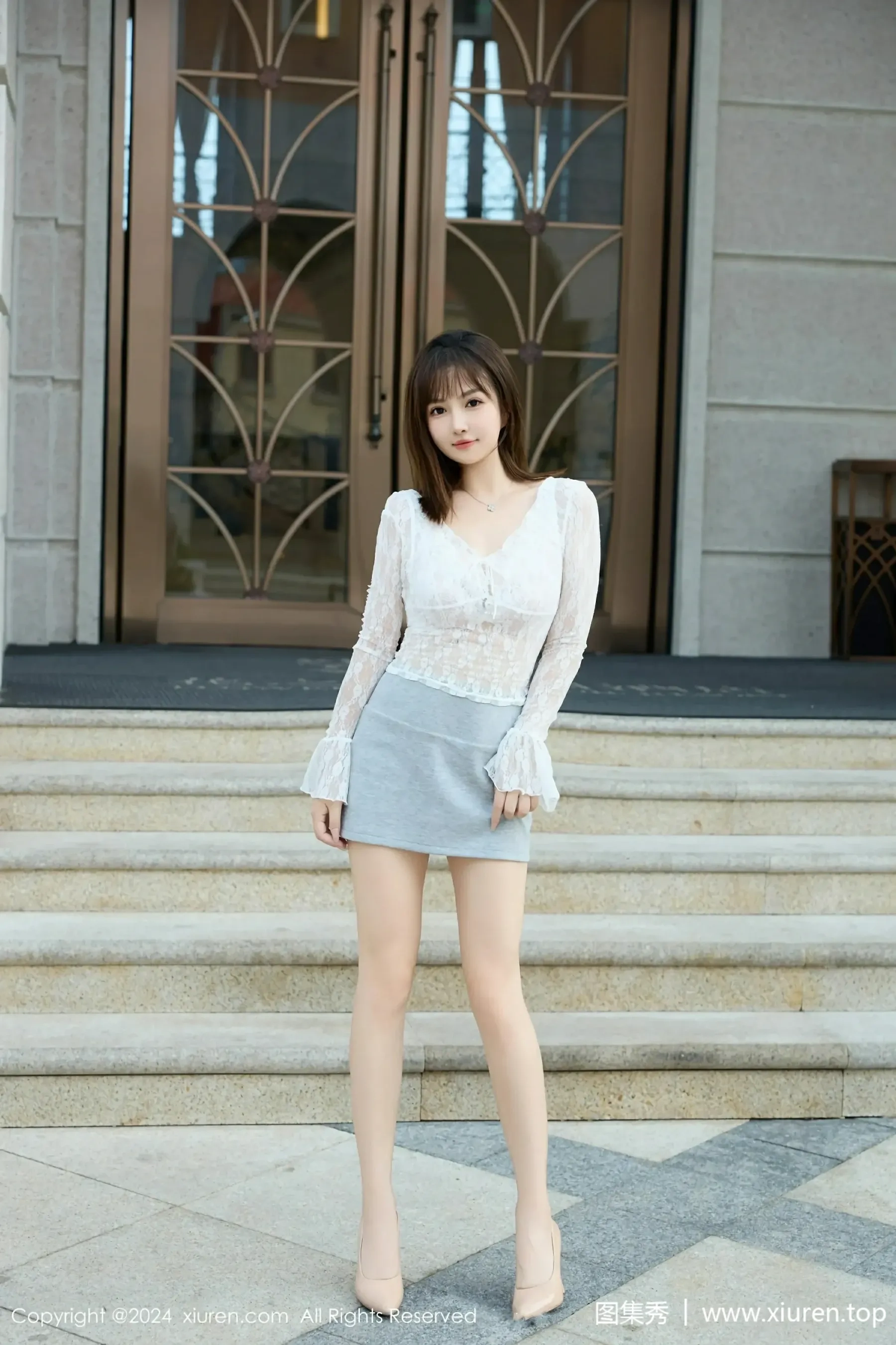  XiuRen 秀人 No.9294 养乐多Doll [50P]第1张