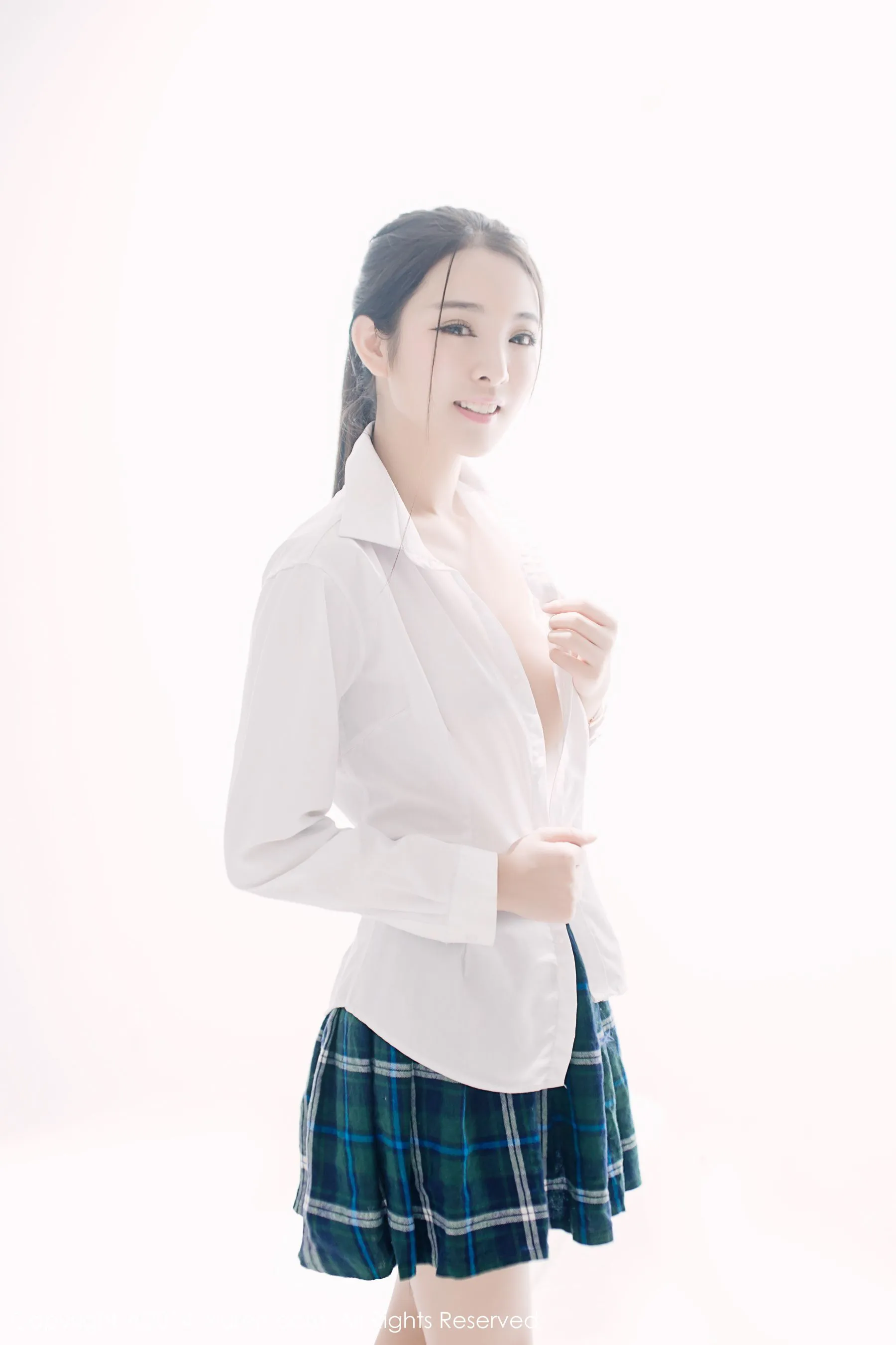  陈大榕 &#038;4套服饰 秀人网 No.256第13张