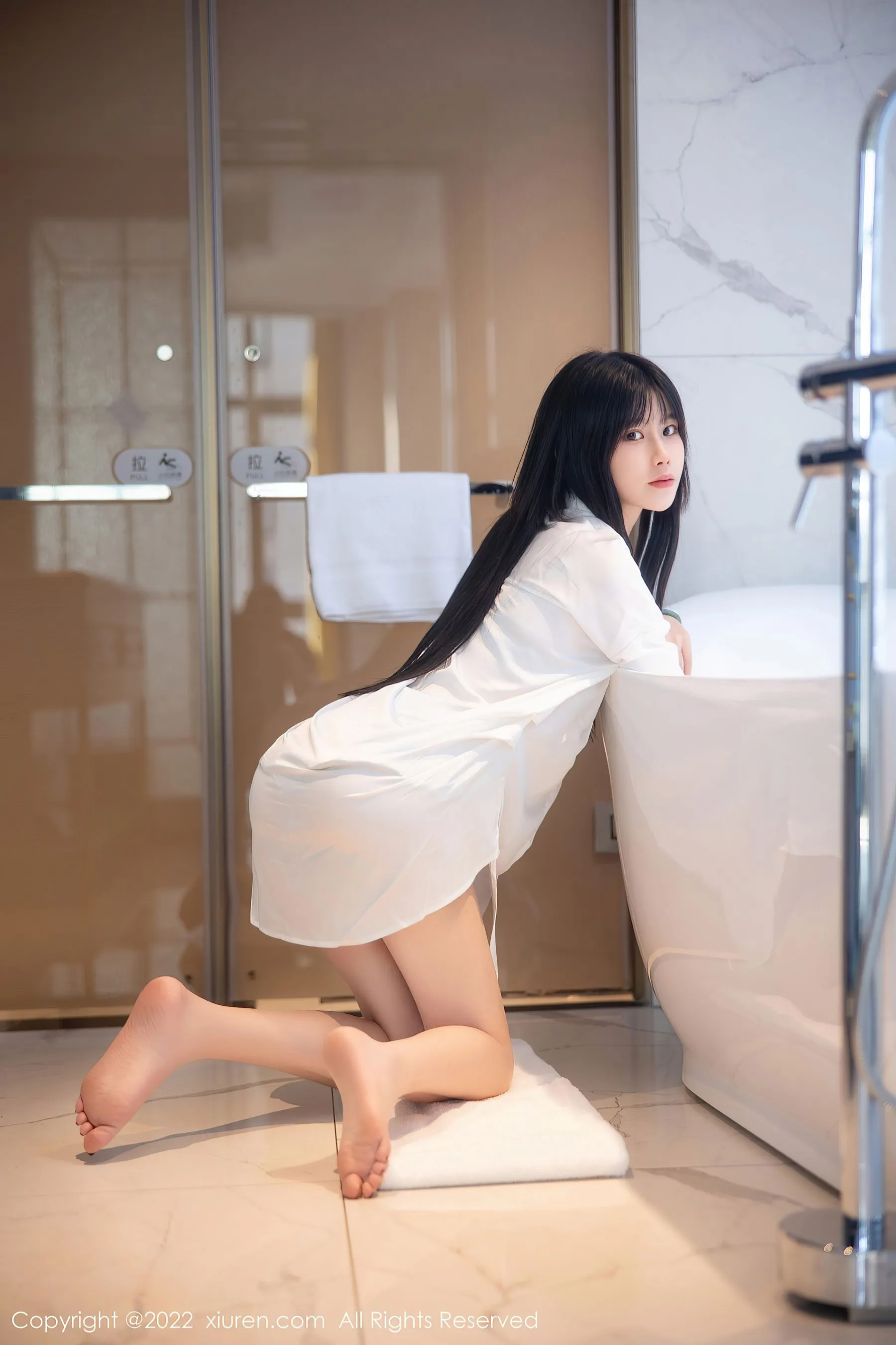 秀人网 No.5909 77qiqi 浴缸美腿第28张