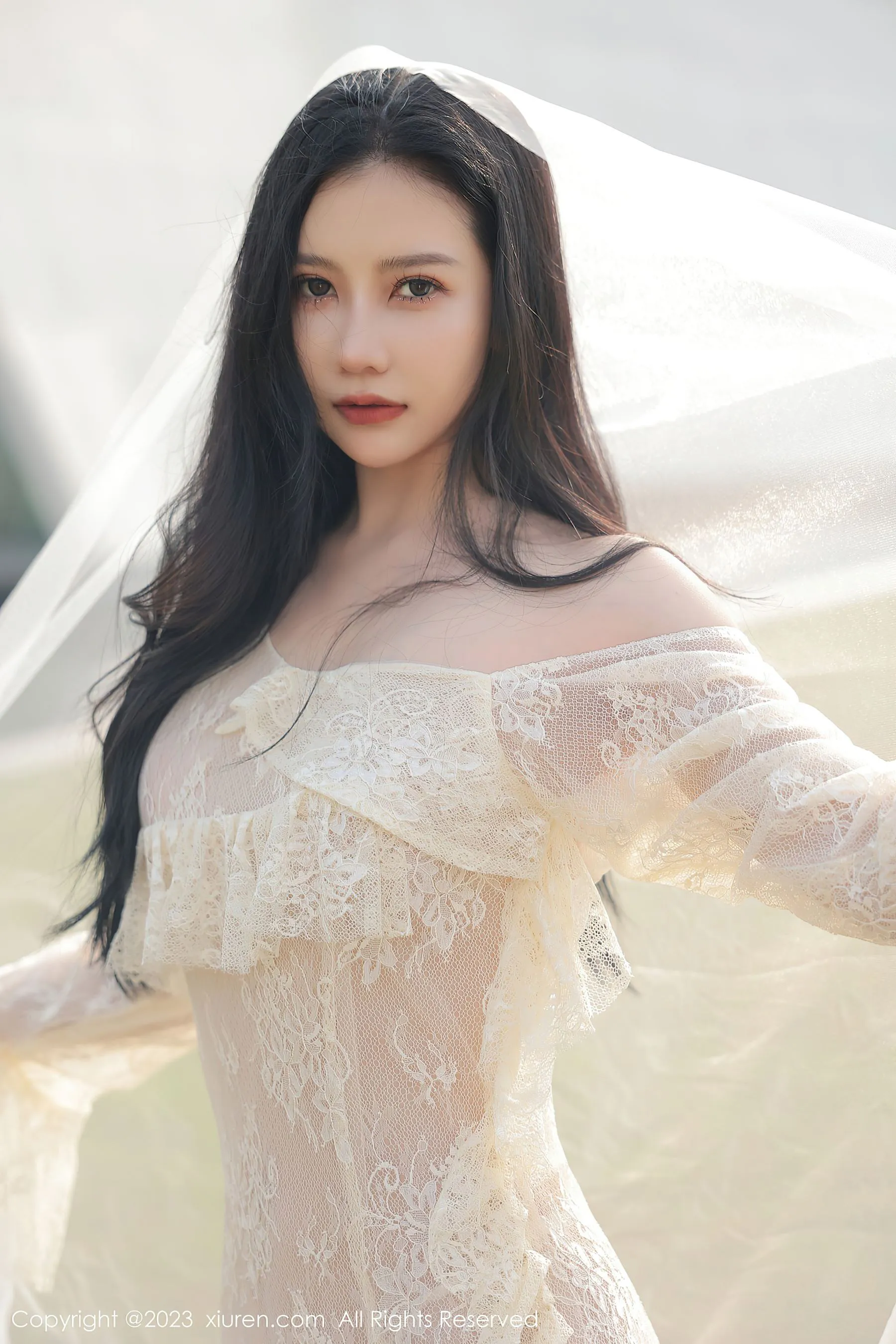  秀人网 No.6303 尹甜甜第2张