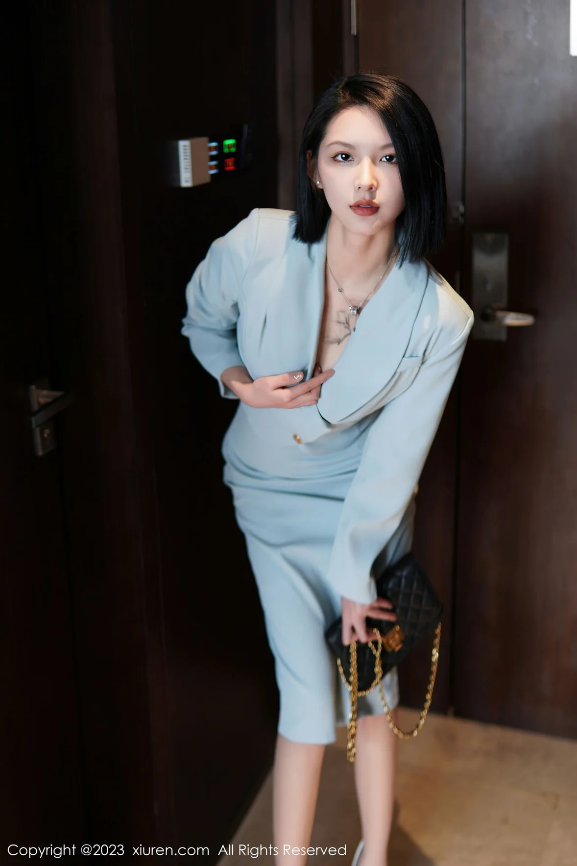  XiuRen 秀人 No.6885 乔一一 诱人原色丝袜性感写真 [75P]第5张