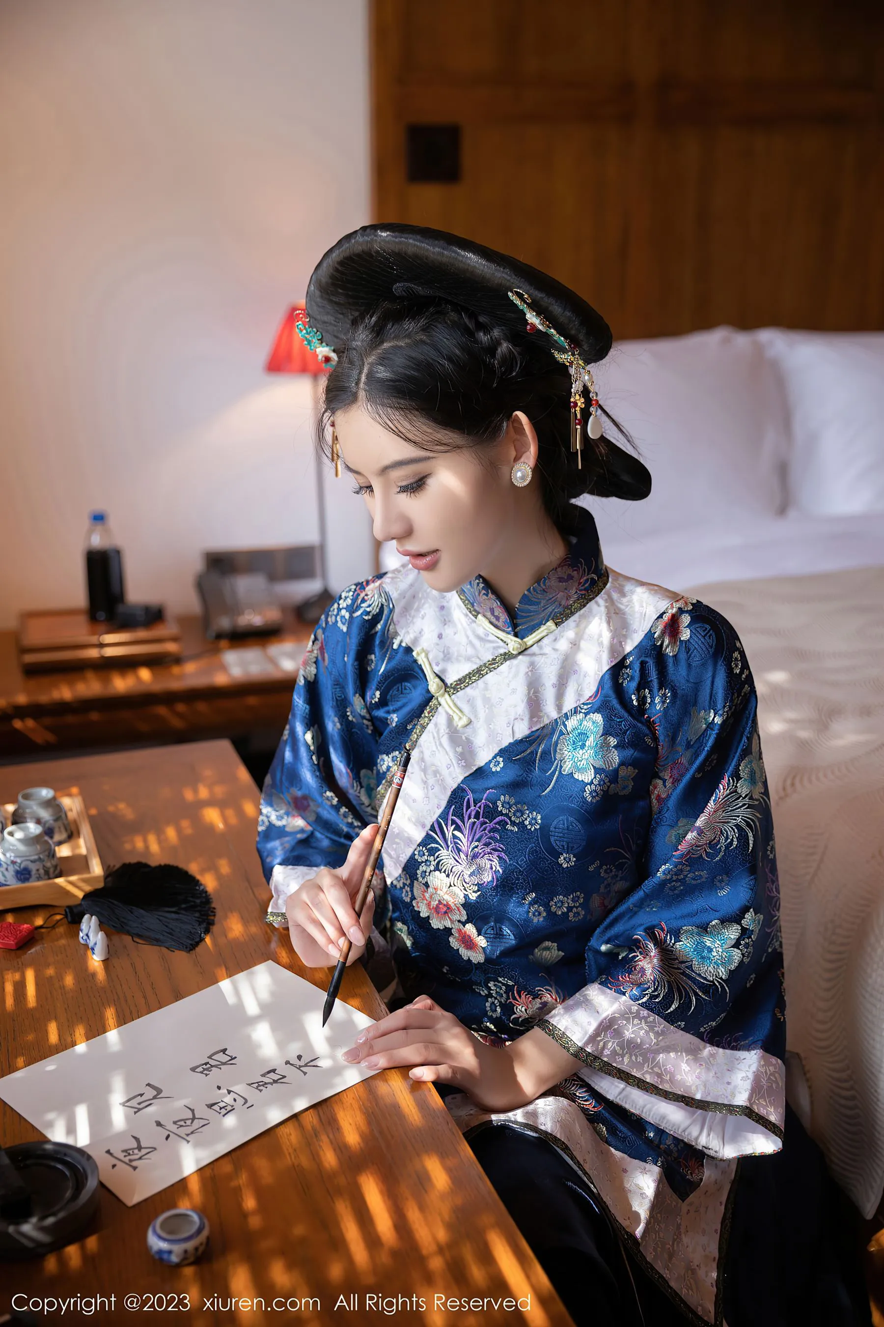 秀人网 No.6398 就是阿朱啊第25张