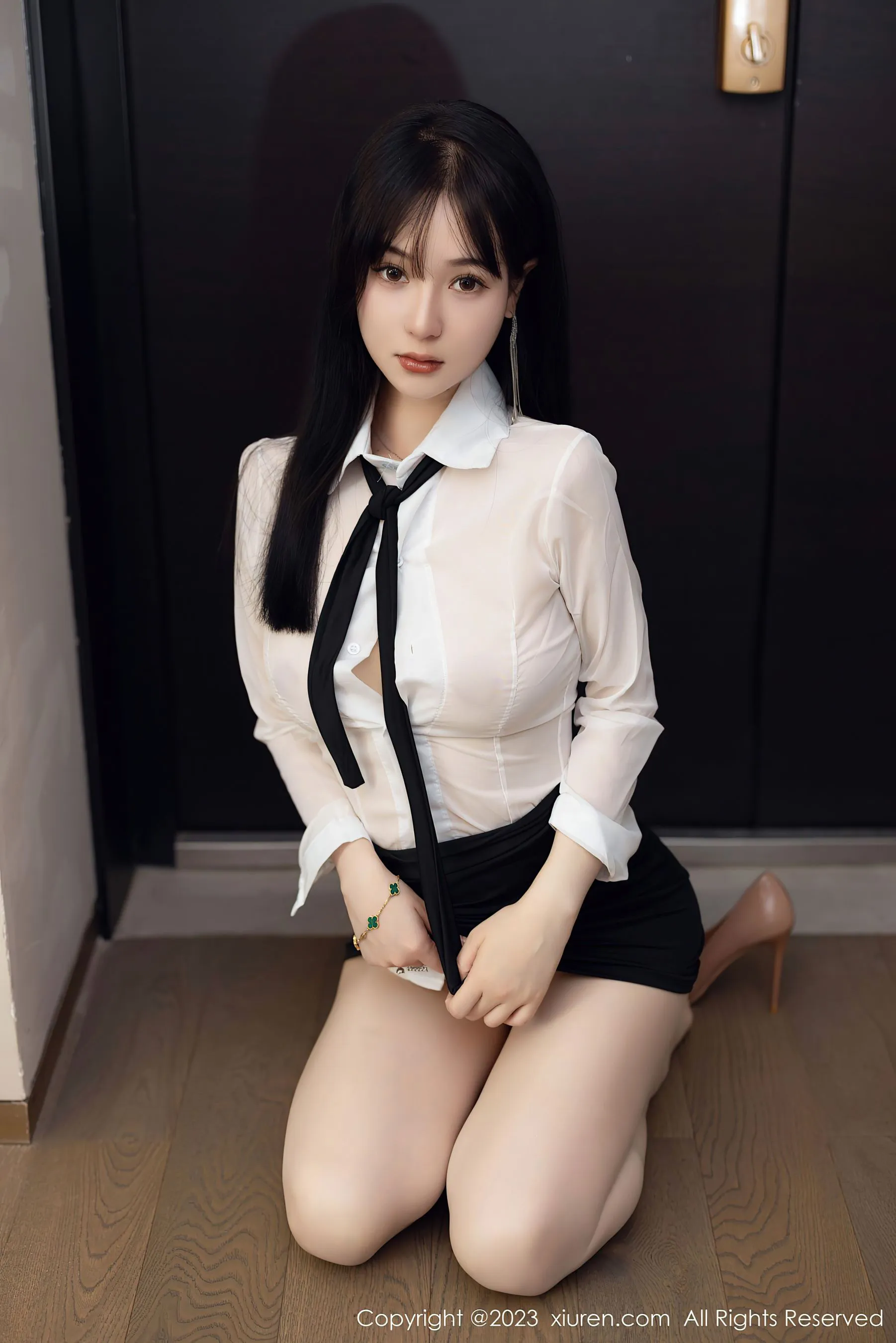  秀人网 No.6710 柚琪Rich 新人美臀第17张