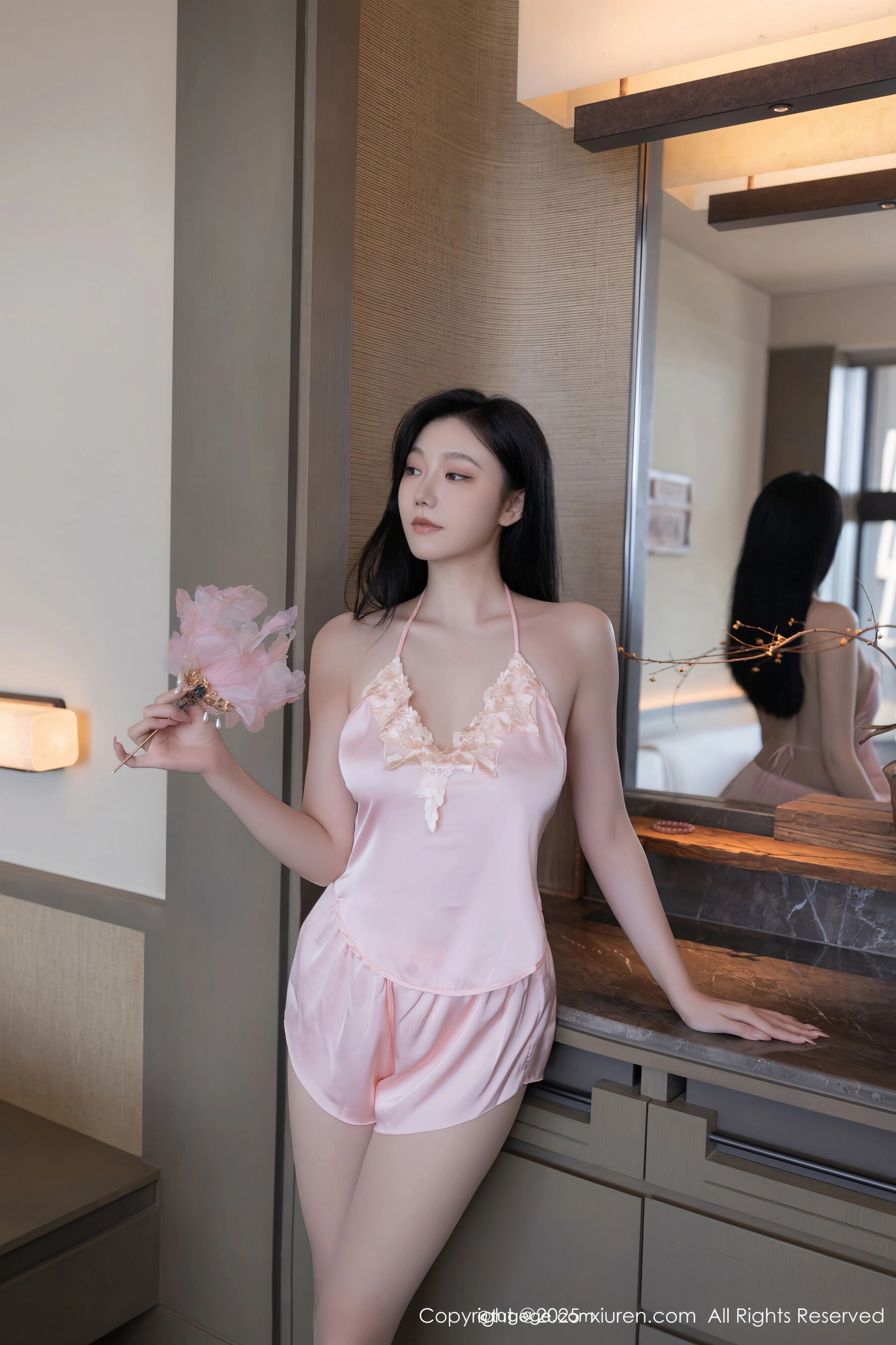  秀人网 安然anran Vol.11002 [78P]第2张