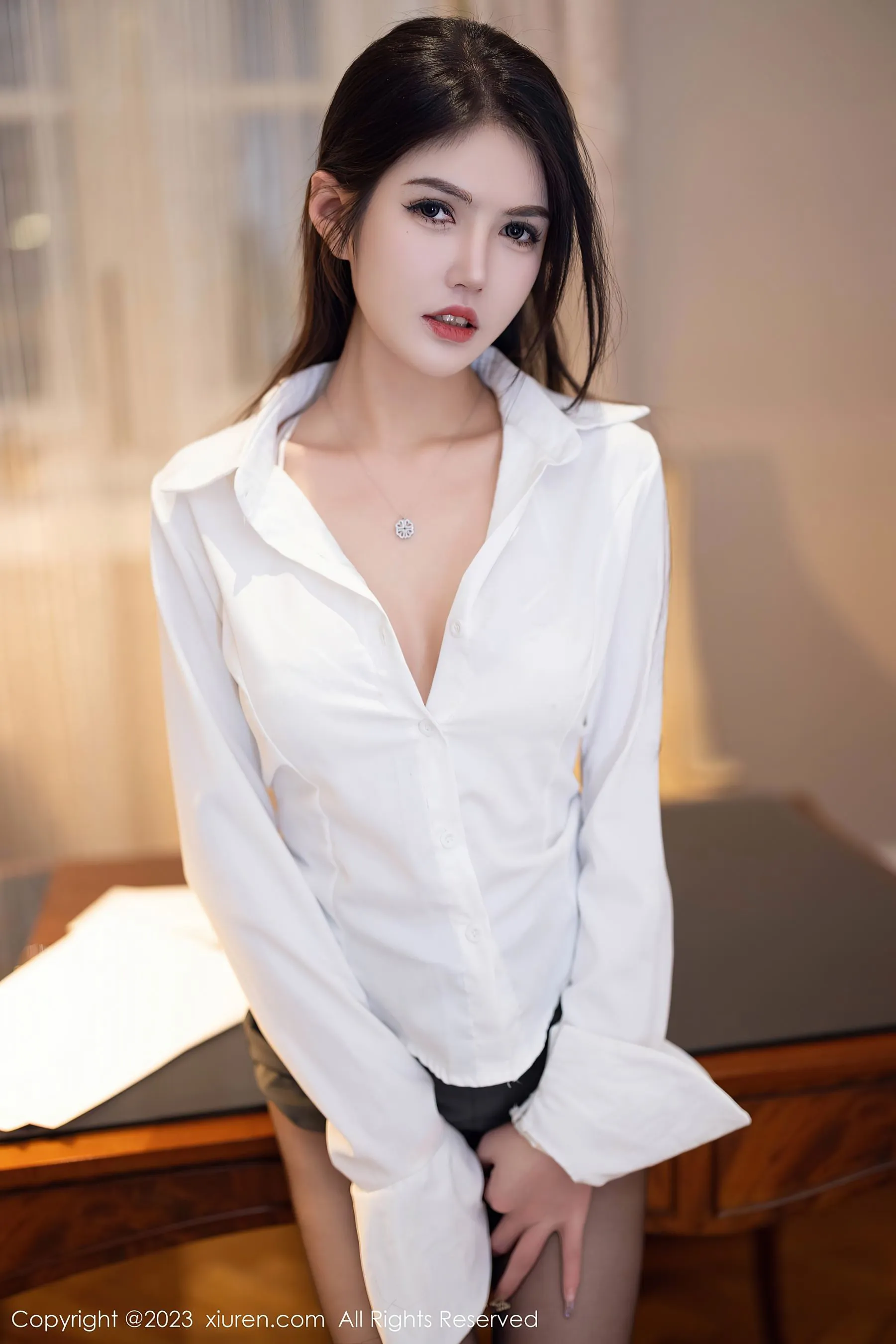  秀人网 No.6125 媛媛酱belle 短裙丝袜第26张