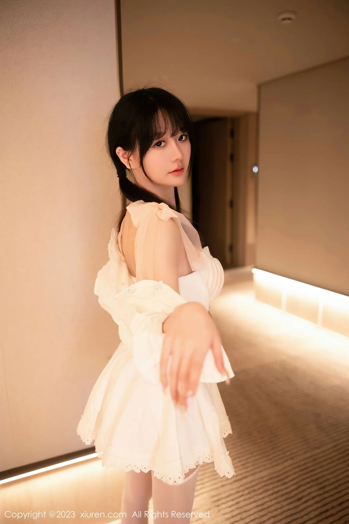  XiuRen 秀人 No.6933 幼幼 连衣短裙性感写真 [84P]第5张