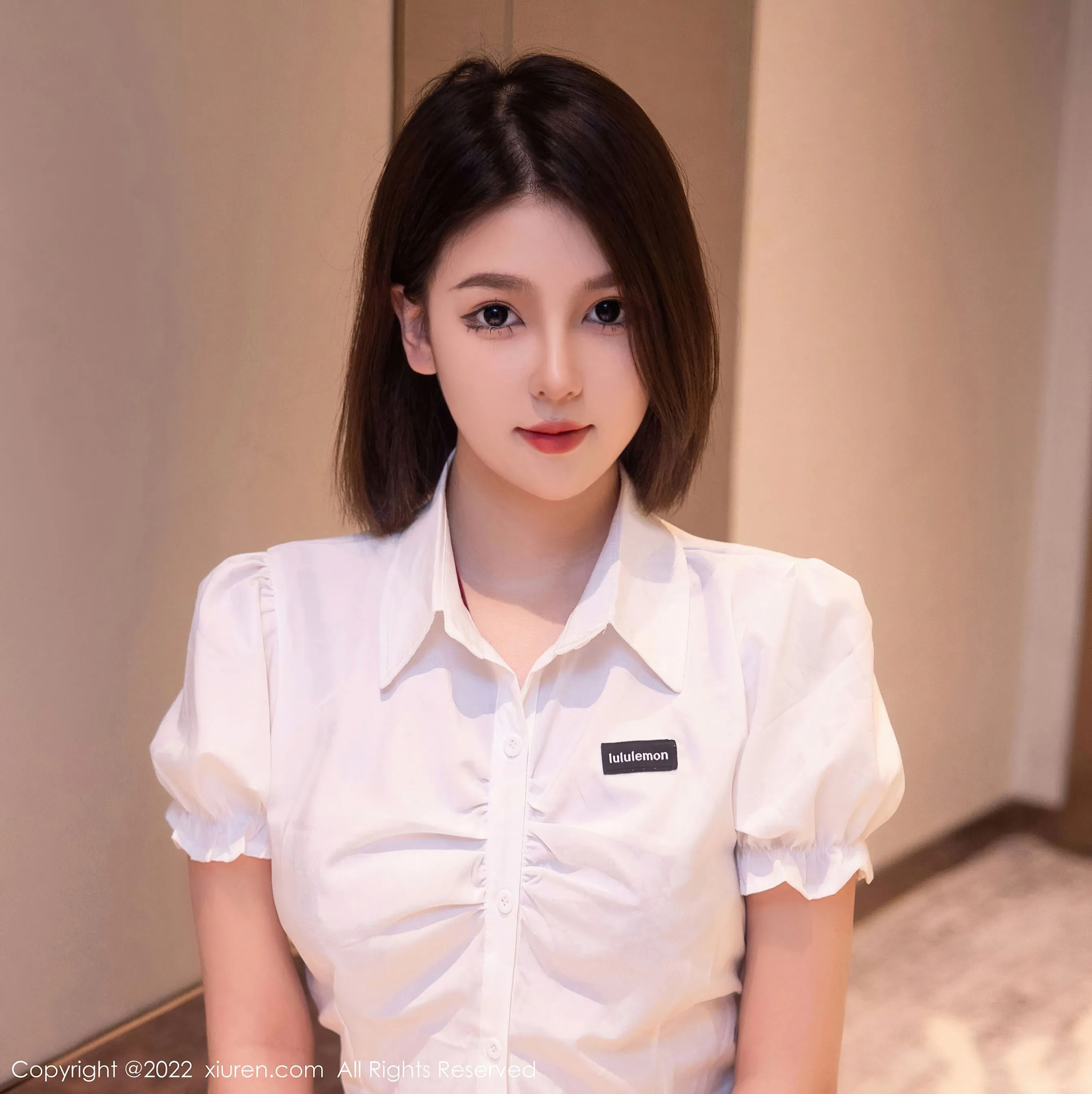 秀人网 No.5702 美羊羊 短发新人模特第21张