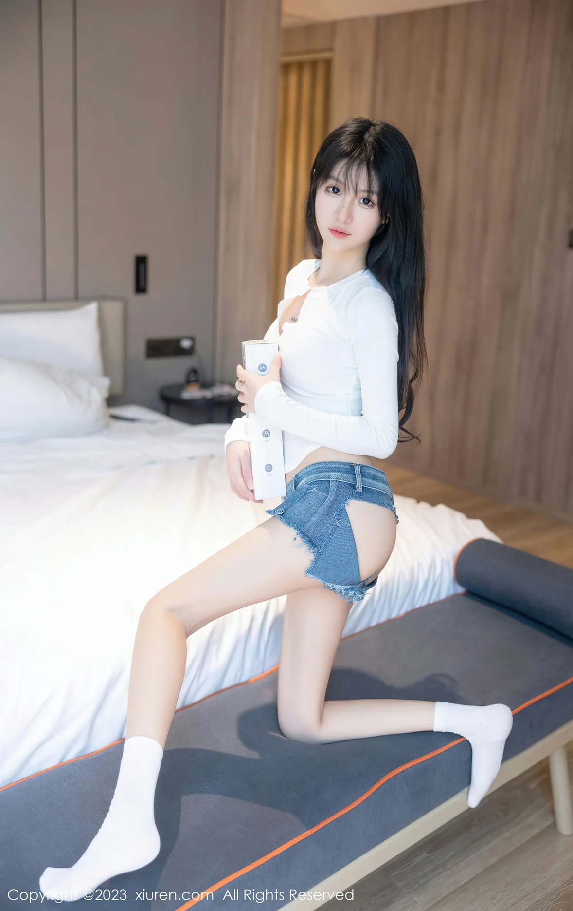  XiuRen 秀人 No.7010 幼幼 清纯少女性感写真 [89P]第13张