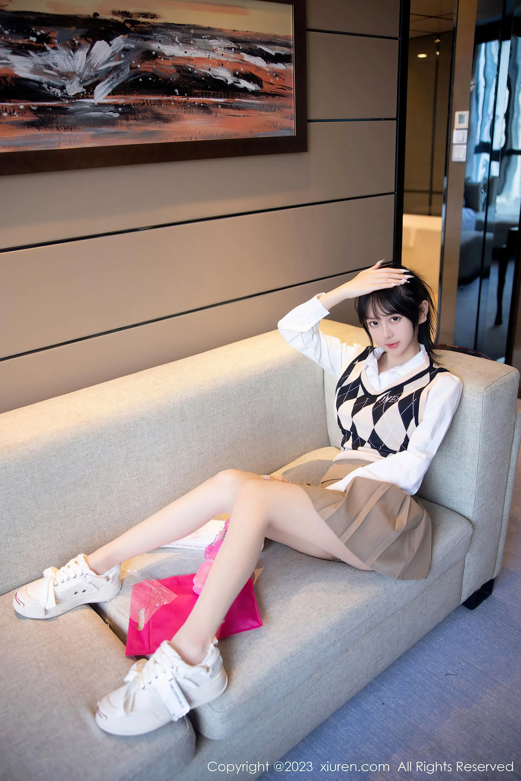  秀人网 No.6329 谢小蒽 短裙美腿第32张