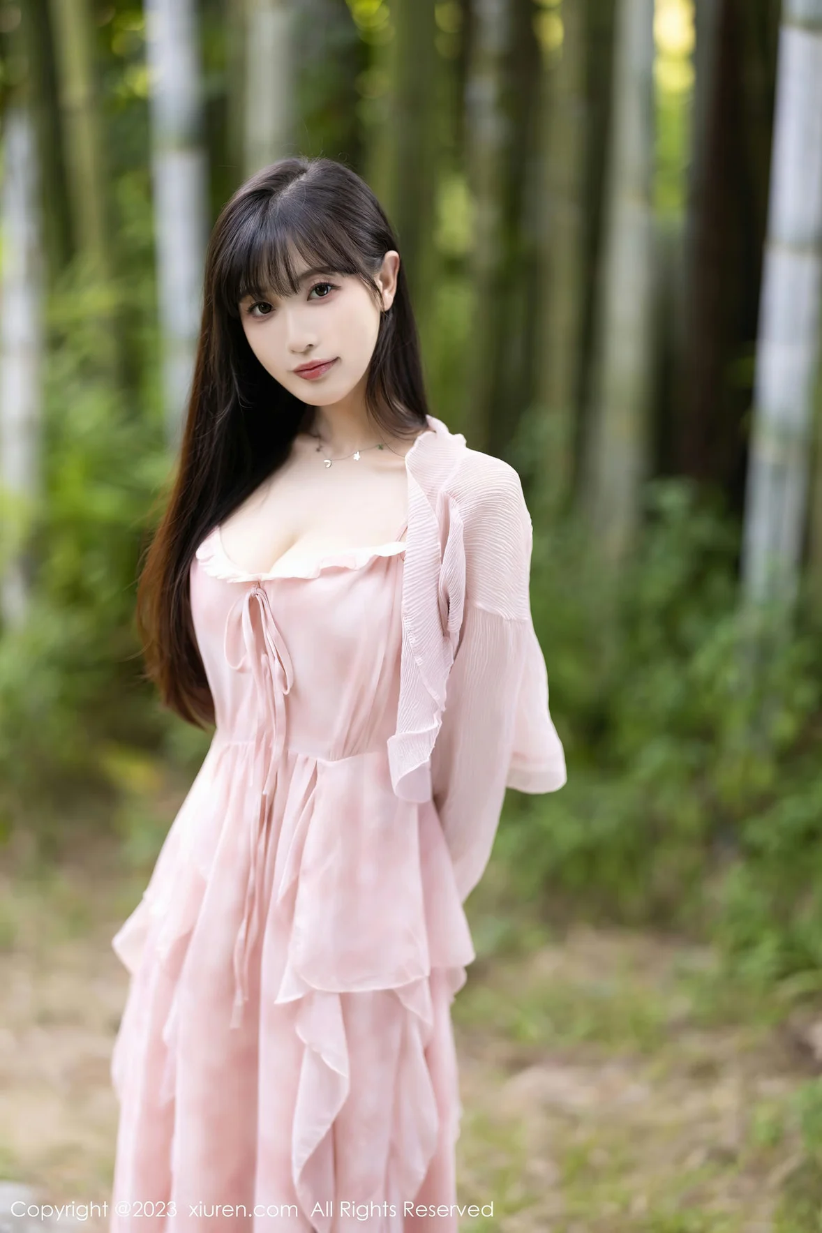  XiuRen 秀人 No.7263 林星阑 粉色丝袜安吉旅拍 [84P]第1张