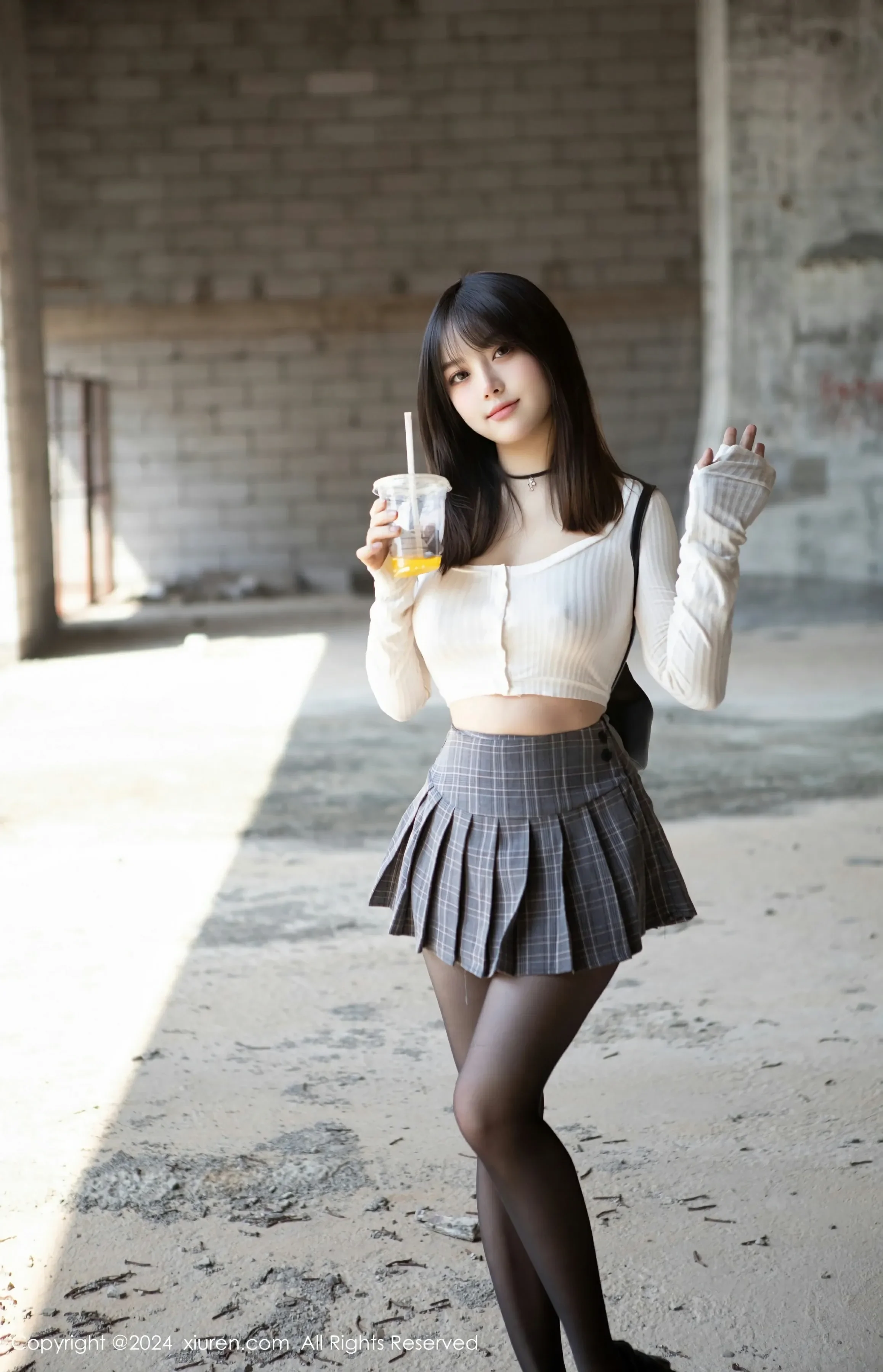  XiuRen 秀人 No.8439 豆瓣酱 [86P]第2张