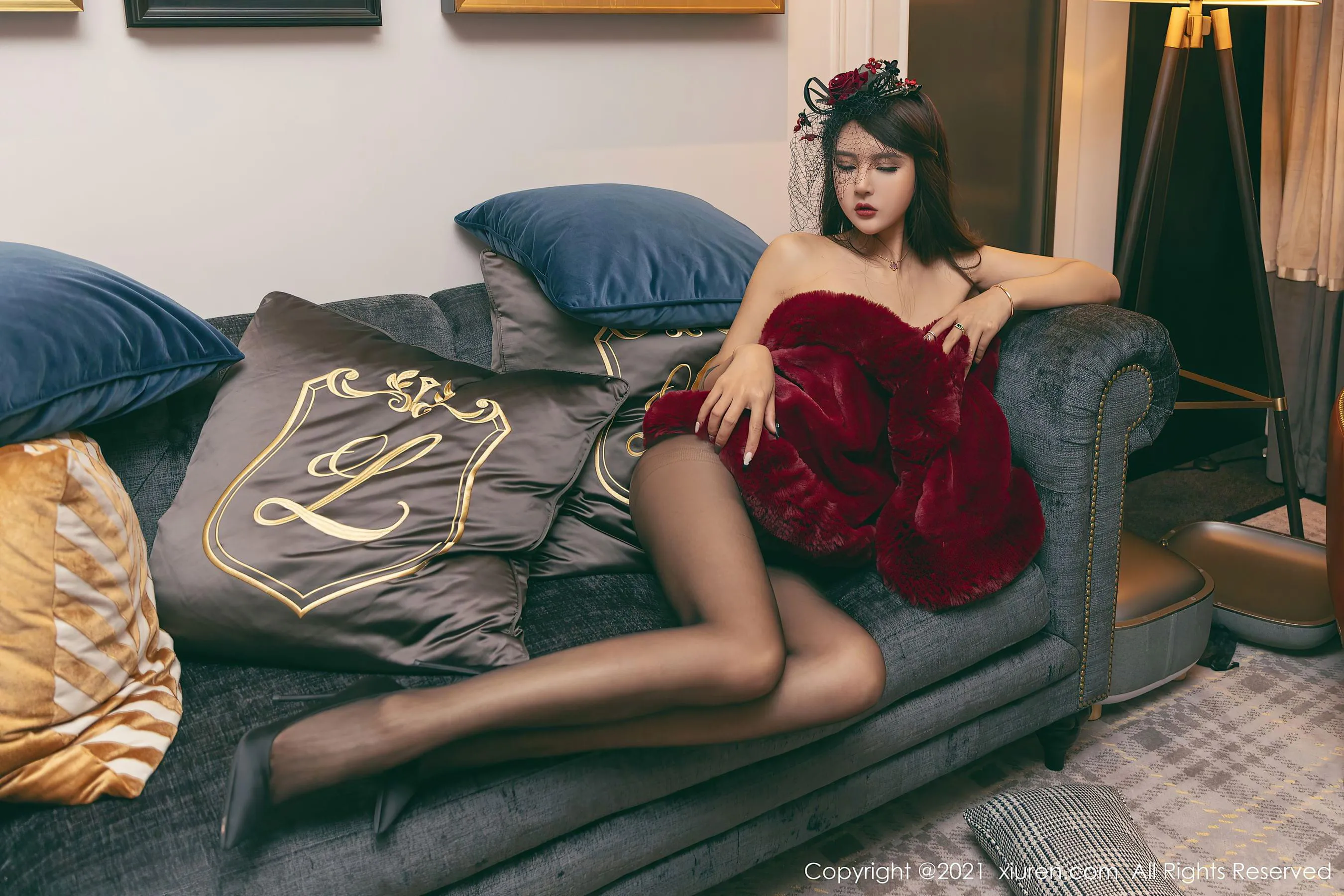  秀人 No.3548 Emily尹菲第13张