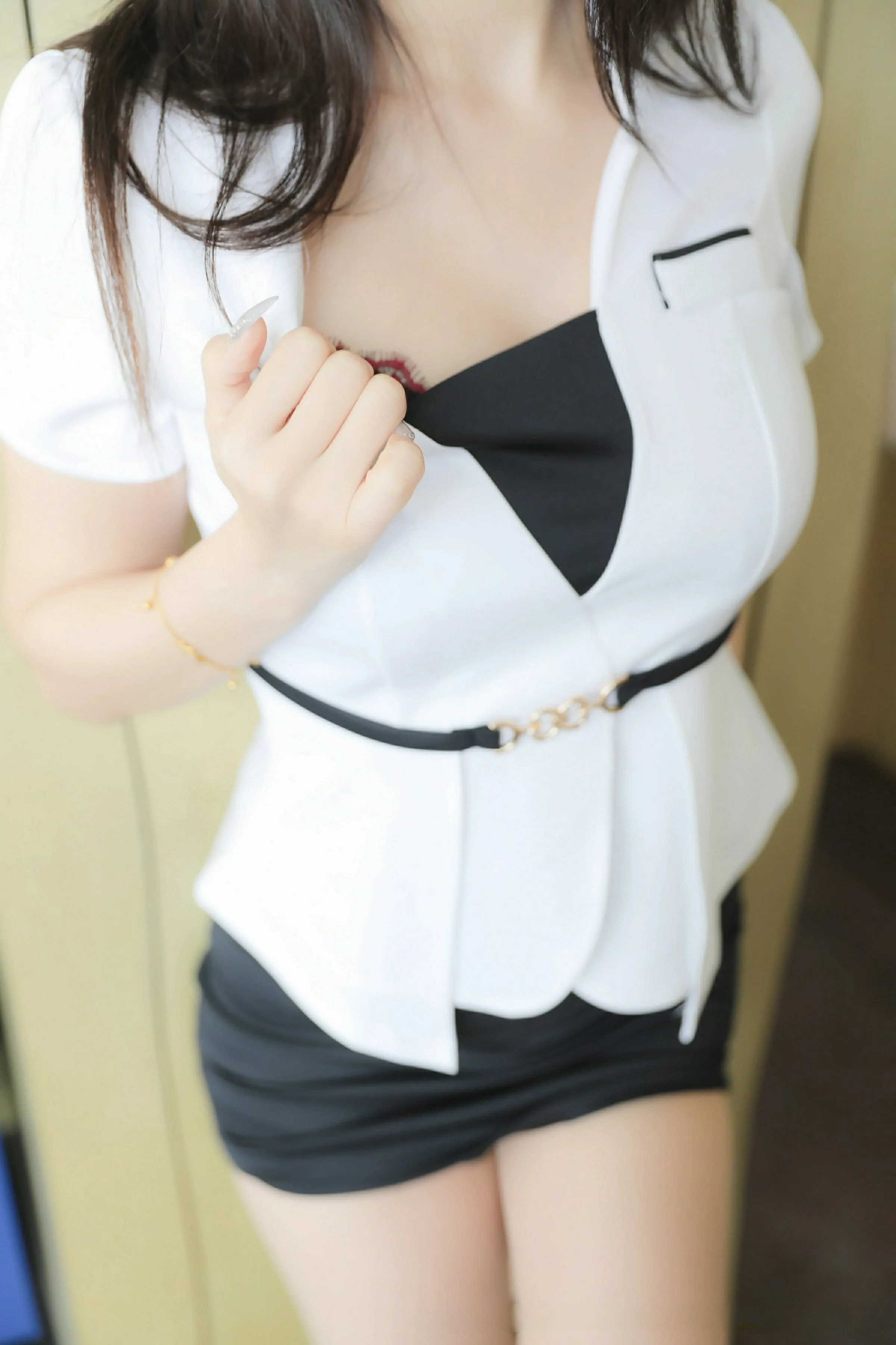  秀人网 No.10321 Candy糖糖 [81P]第2张