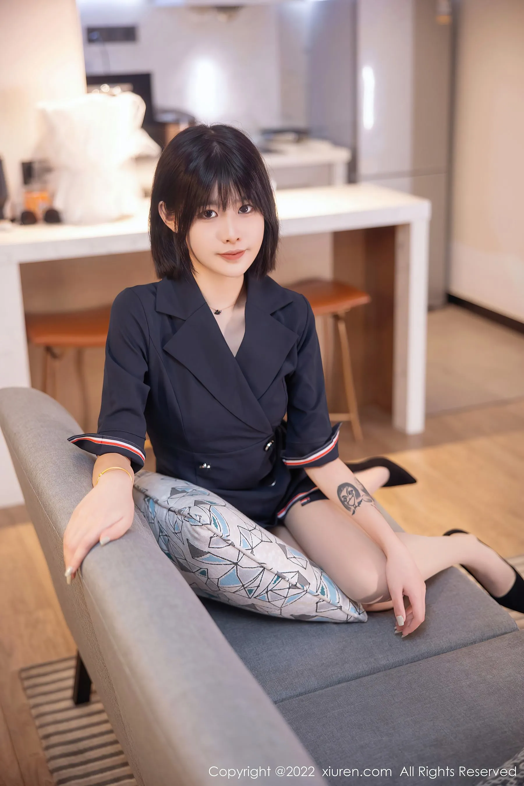  秀人网 No.5329 77qiqi 美腿丝袜第13张