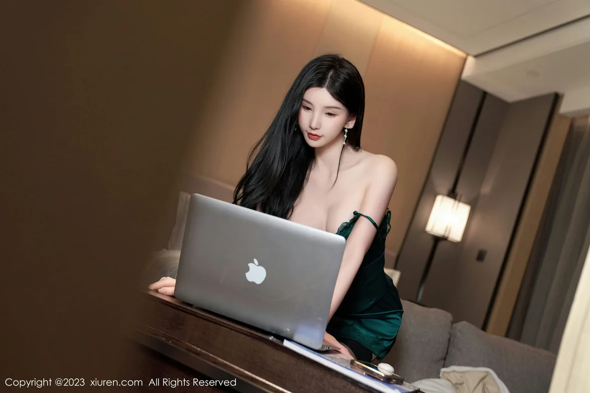  XiuRen 秀人 No.7009 周于希Sally 主题《和你的视频夜》心愿旅拍 [103P]第14张