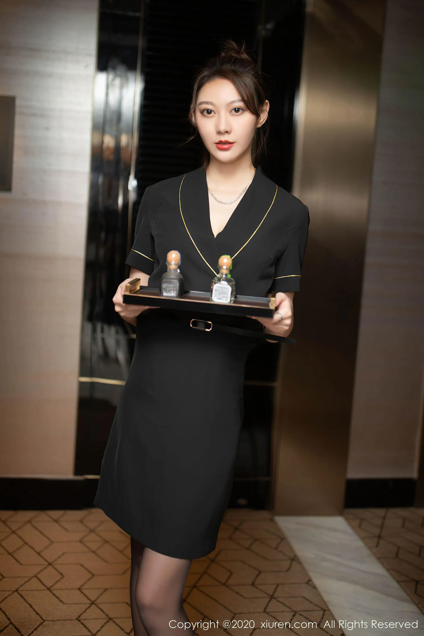 秀人 No.2464 艺轩第1张