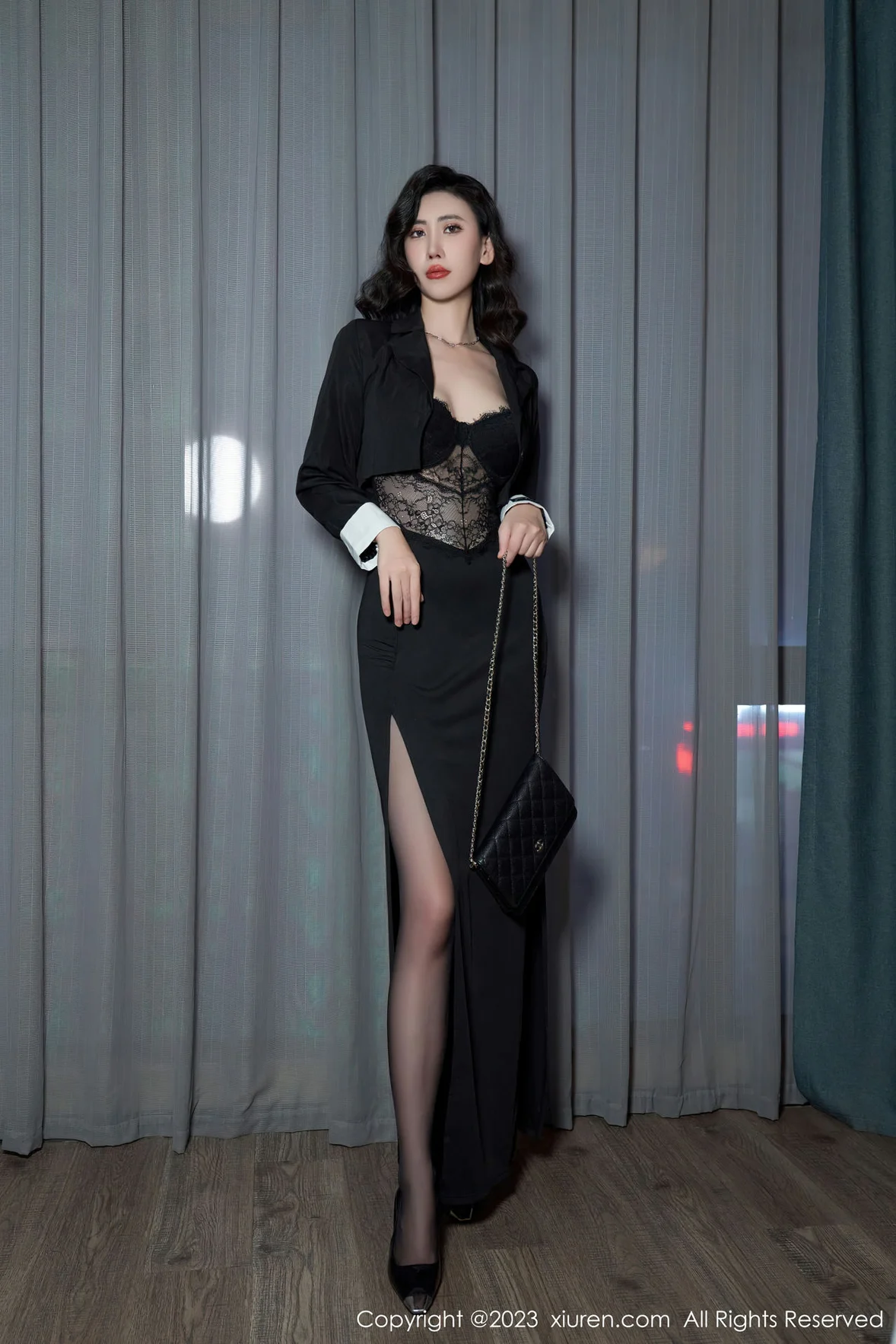  XiuRen 秀人 No.6979 章芃芃 黑色蕾丝内衣性感写真 [96P]第3张