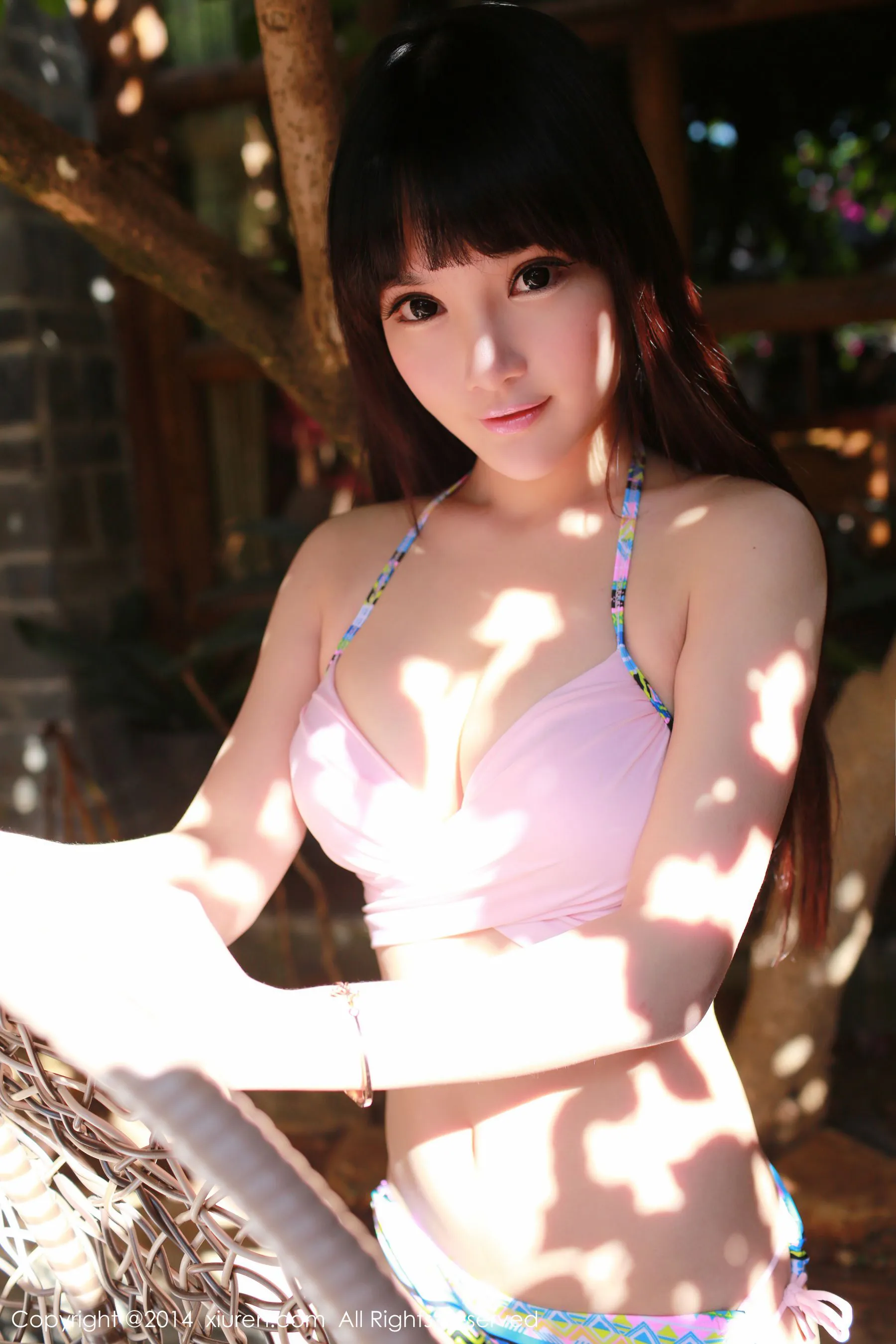 妮儿Bluelabel/刘妮《肚兜+内衣》 秀人网 No.239第4张