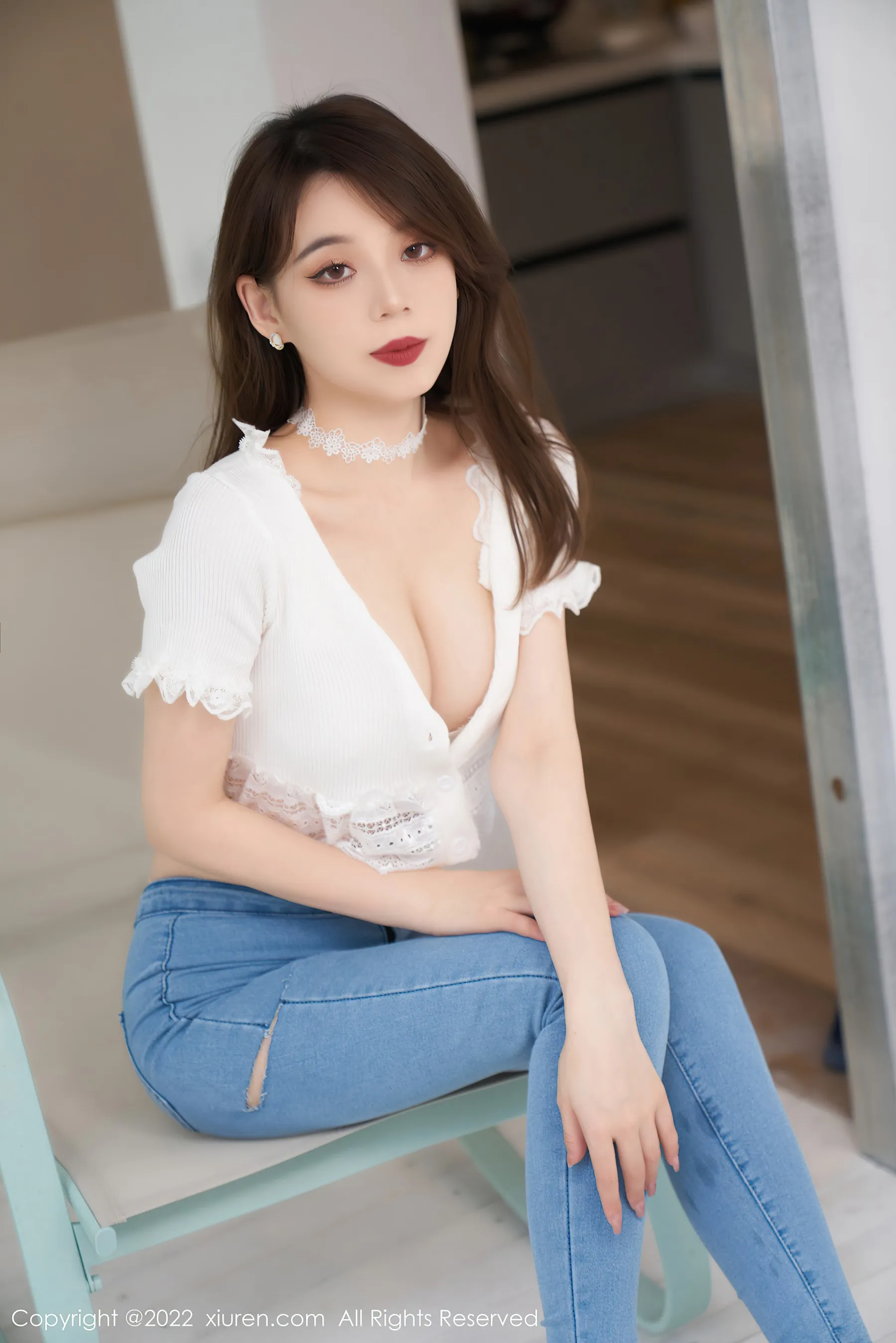  秀人网 No.4633 言沫 牛仔裤美腿第8张