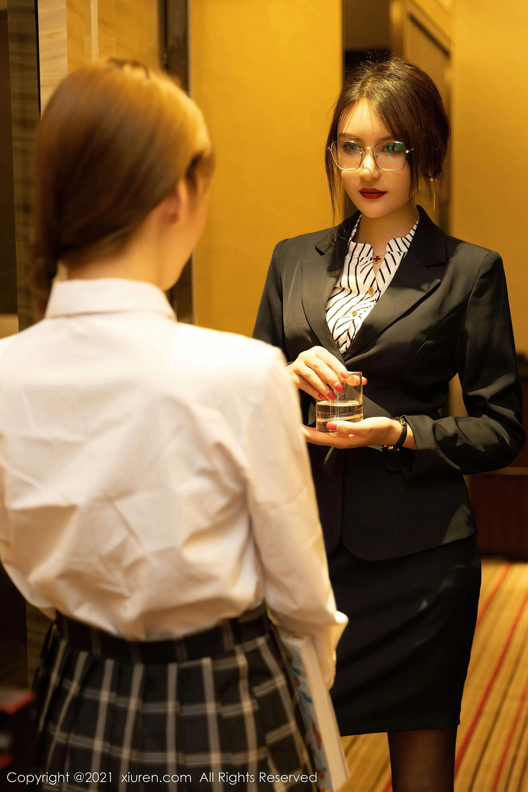  秀人 No.3269 Emily顾奈奈 &#038; 周于希Sandy第2张