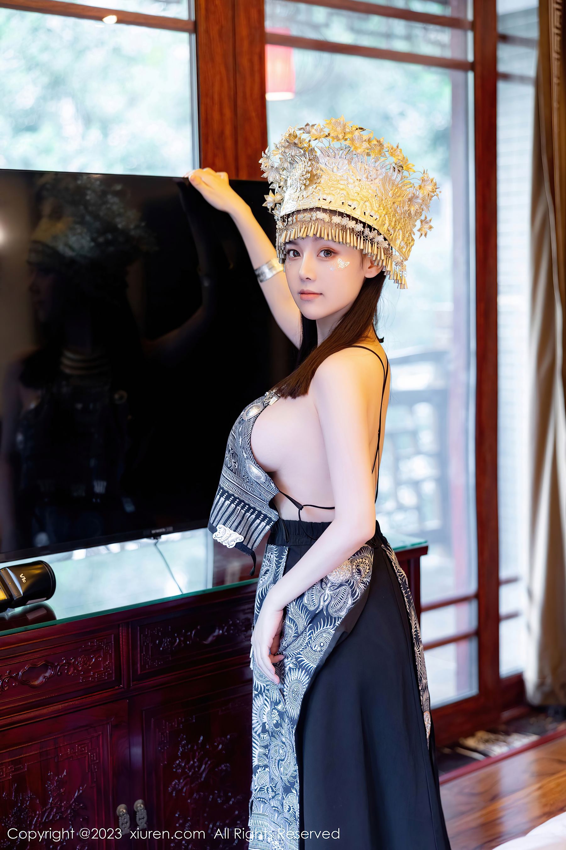  XiuRen 秀人 No.7448 豆瓣酱 苗族服饰第1张