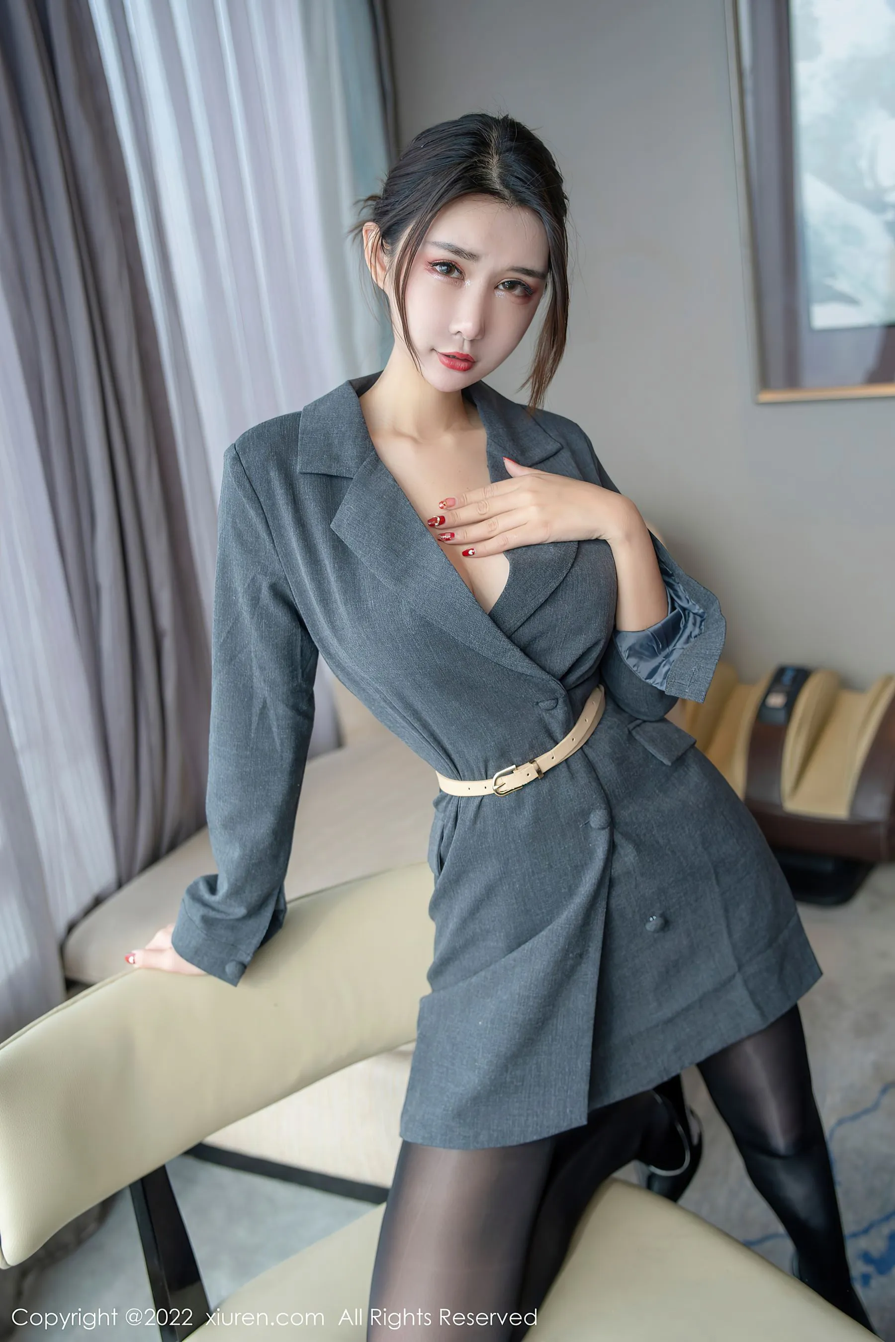  秀人网 No.5332 夏沫沫tifa 美腿黑丝第16张