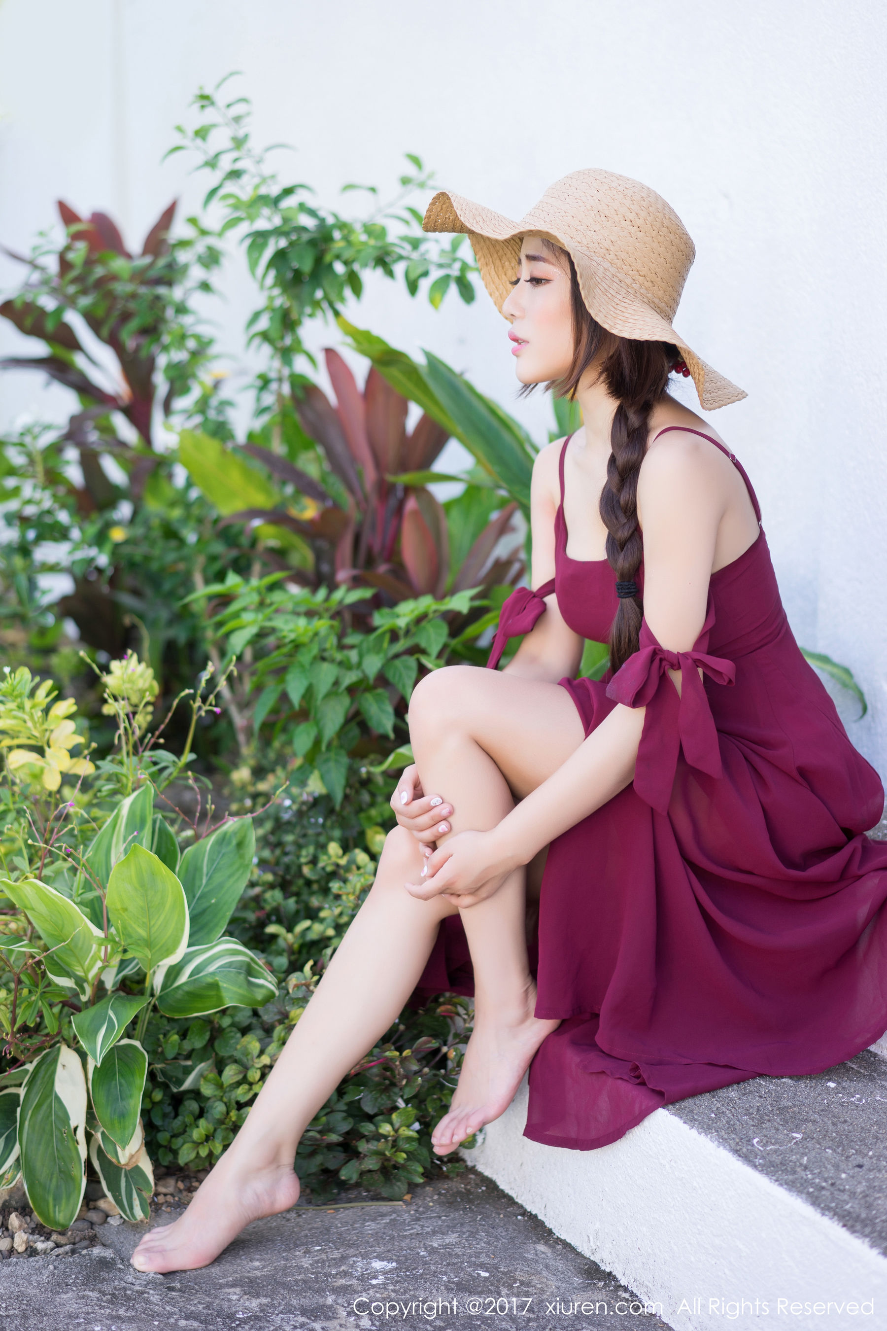 兜豆靓Youlina《室外清新,室内性感特写》 XiuRen 秀人网 NO.814第12张