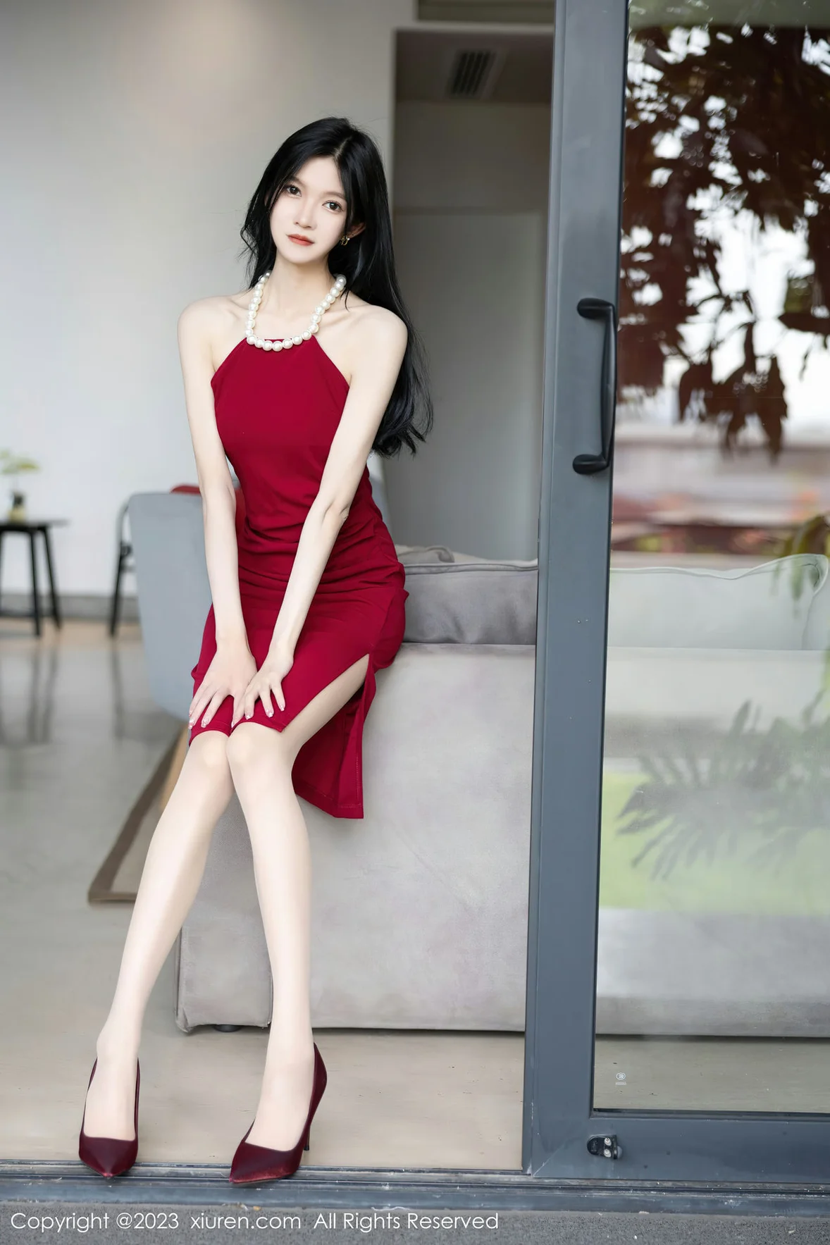  XiuRen 秀人 No.7352 程程程- 蕾丝情趣安吉旅拍 [81P]第1张