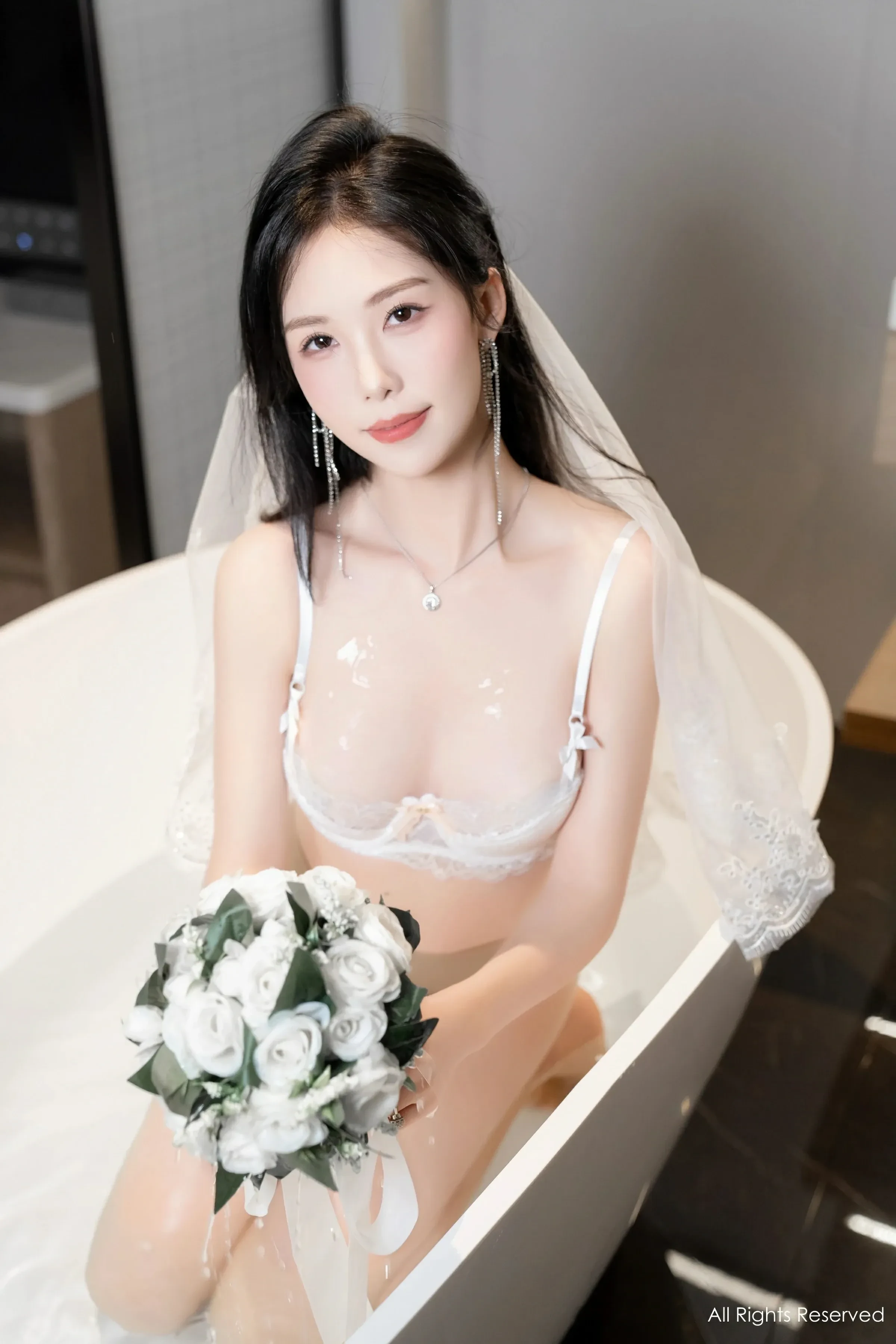  XiuRen 秀人 No.8998 利世 [100P]第25张