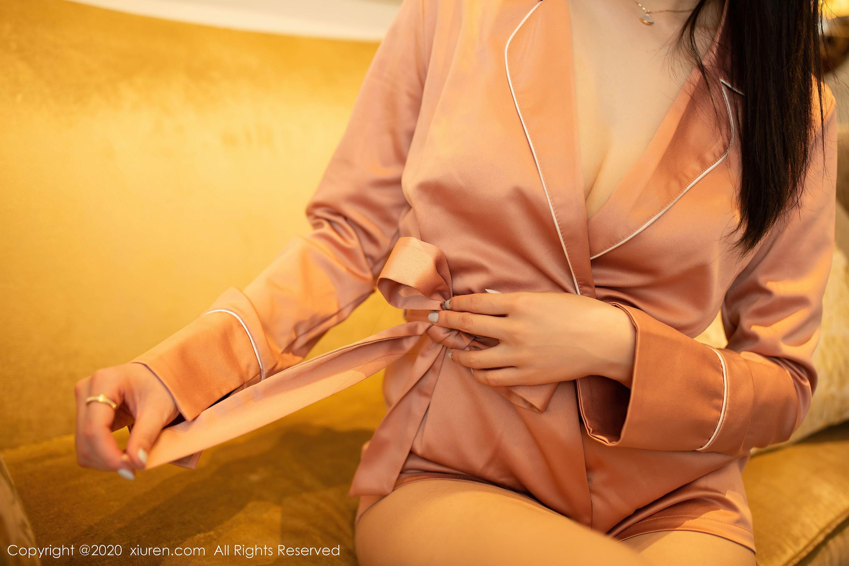 秀人XIUREN No.2335 安然Maleah第3张