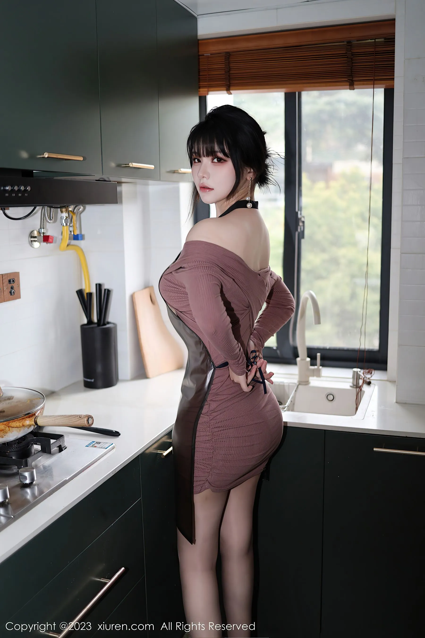  秀人网 No.6178 桃桃子_ 厨娘美腿第18张