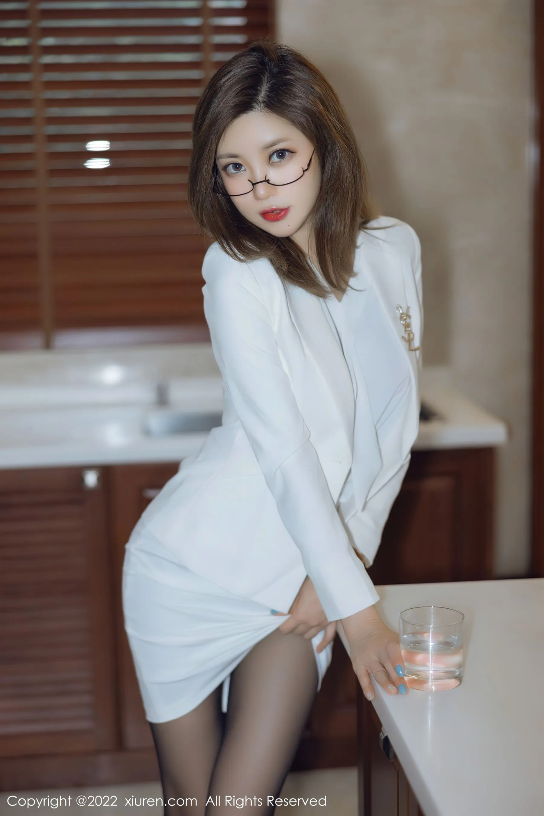  秀人 No.4544 绮里嘉第19张