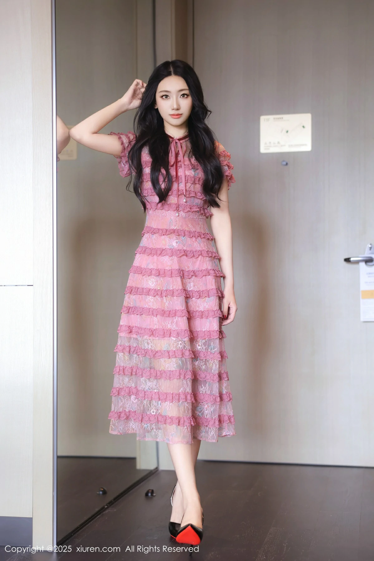  秀人网 No.10459 桑宁 [77P]第1张