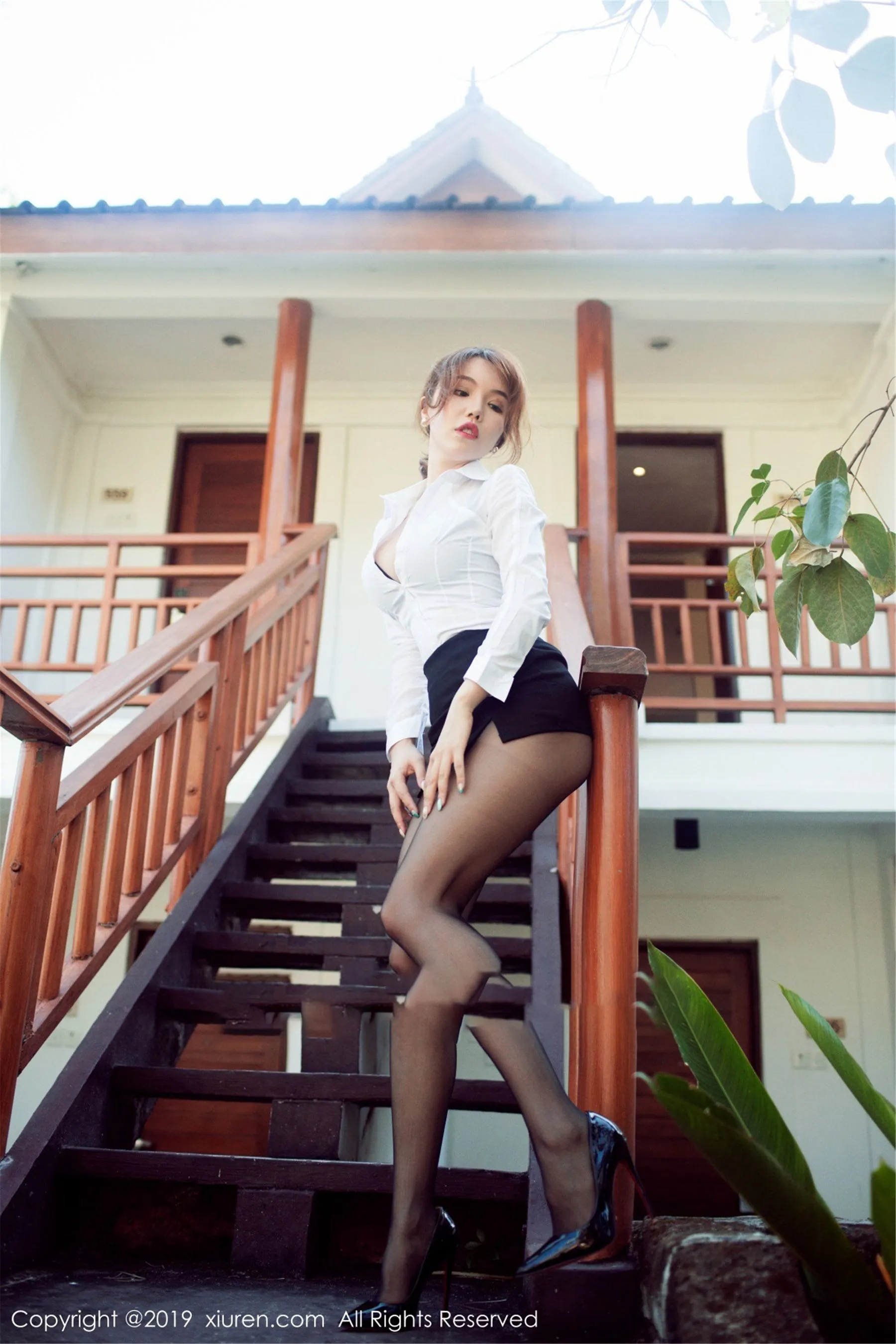 秀人XIUREN No.1606 黄楽然第1张