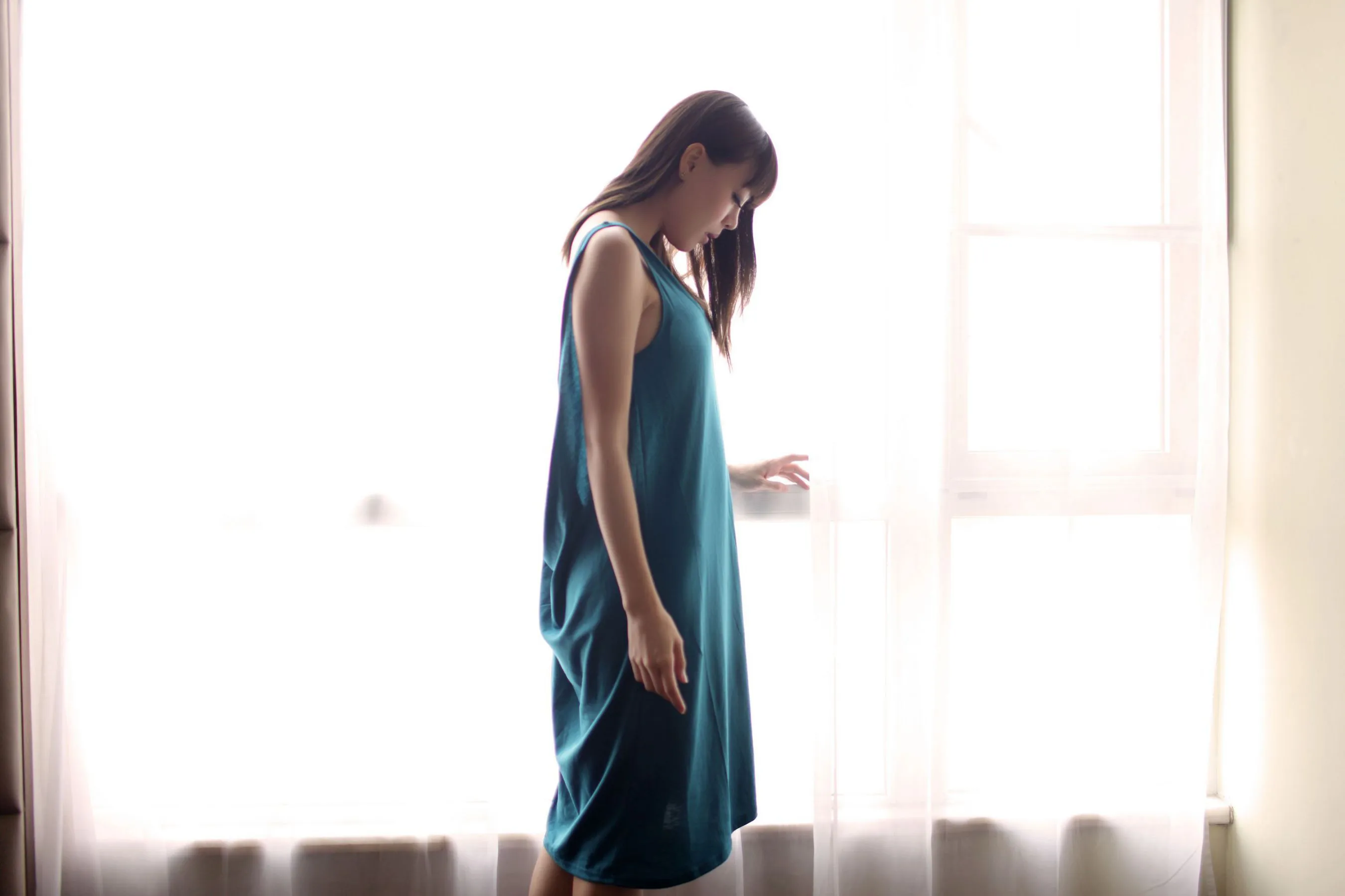  杜Viki《酒店拍摄 三套装》 秀人网 No.001第3张