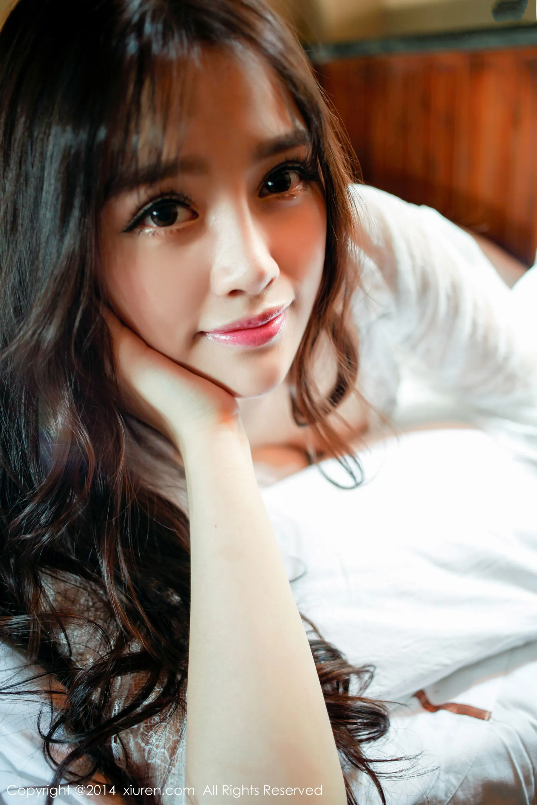 高溜MilkCat《蕾丝+运动装》 秀人网 No.225第15张