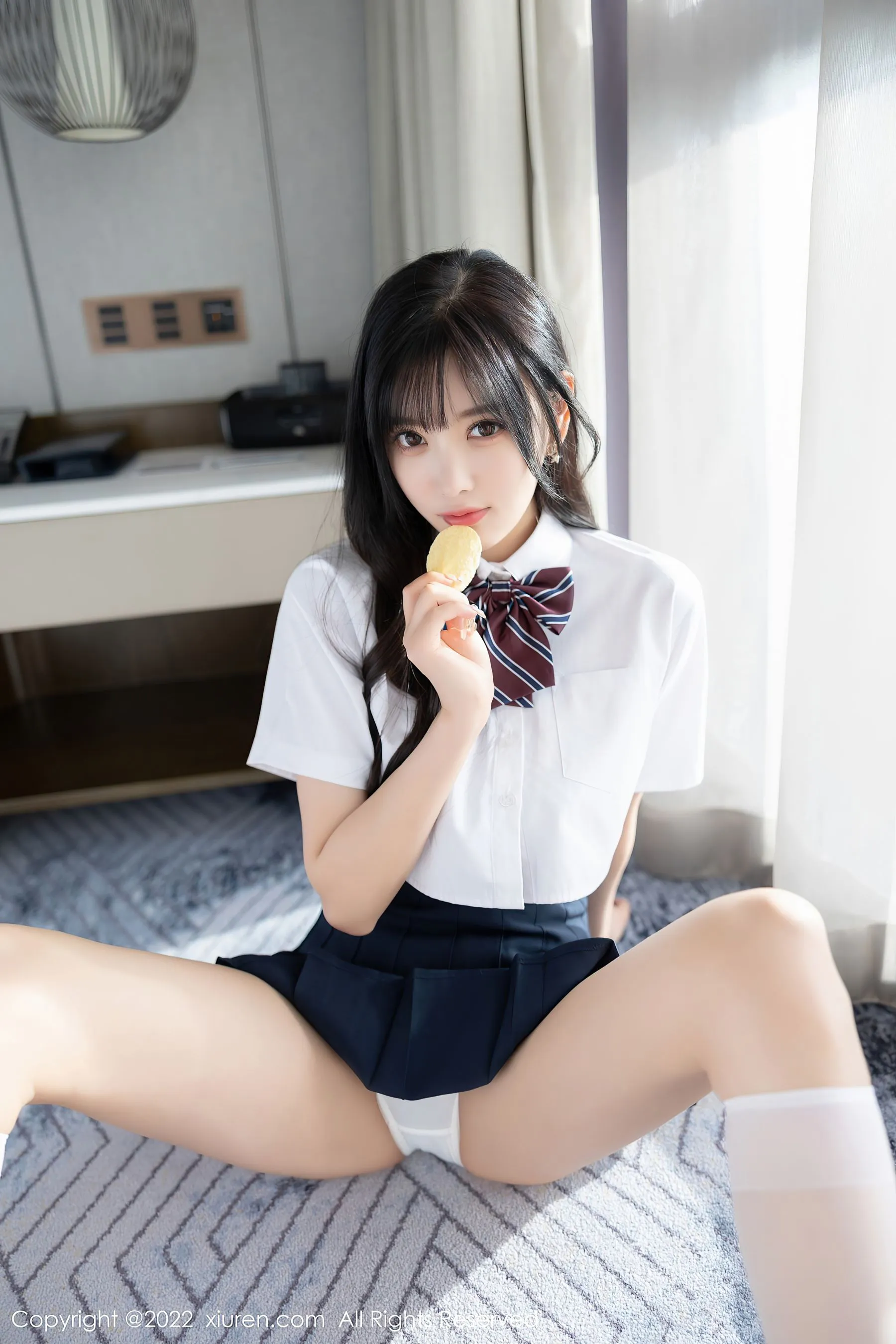  秀人网 No.5338 杨晨晨 校园制服诱惑第24张