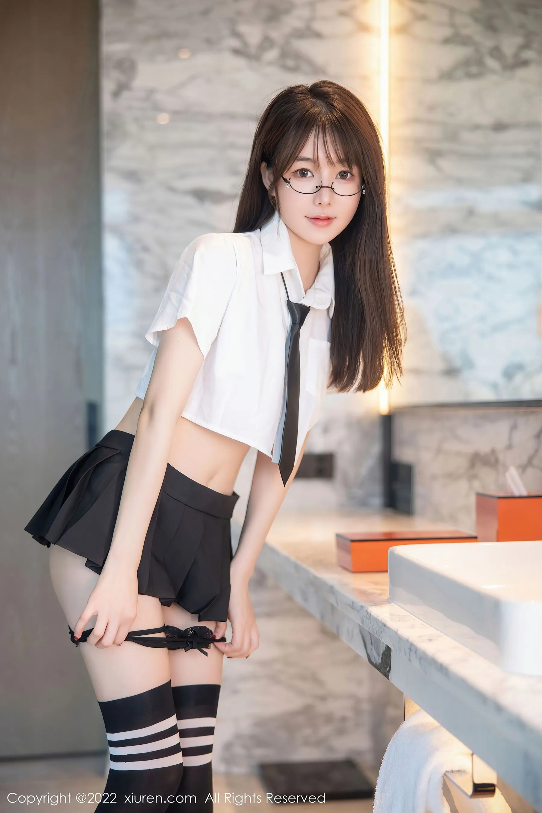  秀人网 No.5365 婠婠么 丝袜美腿第25张