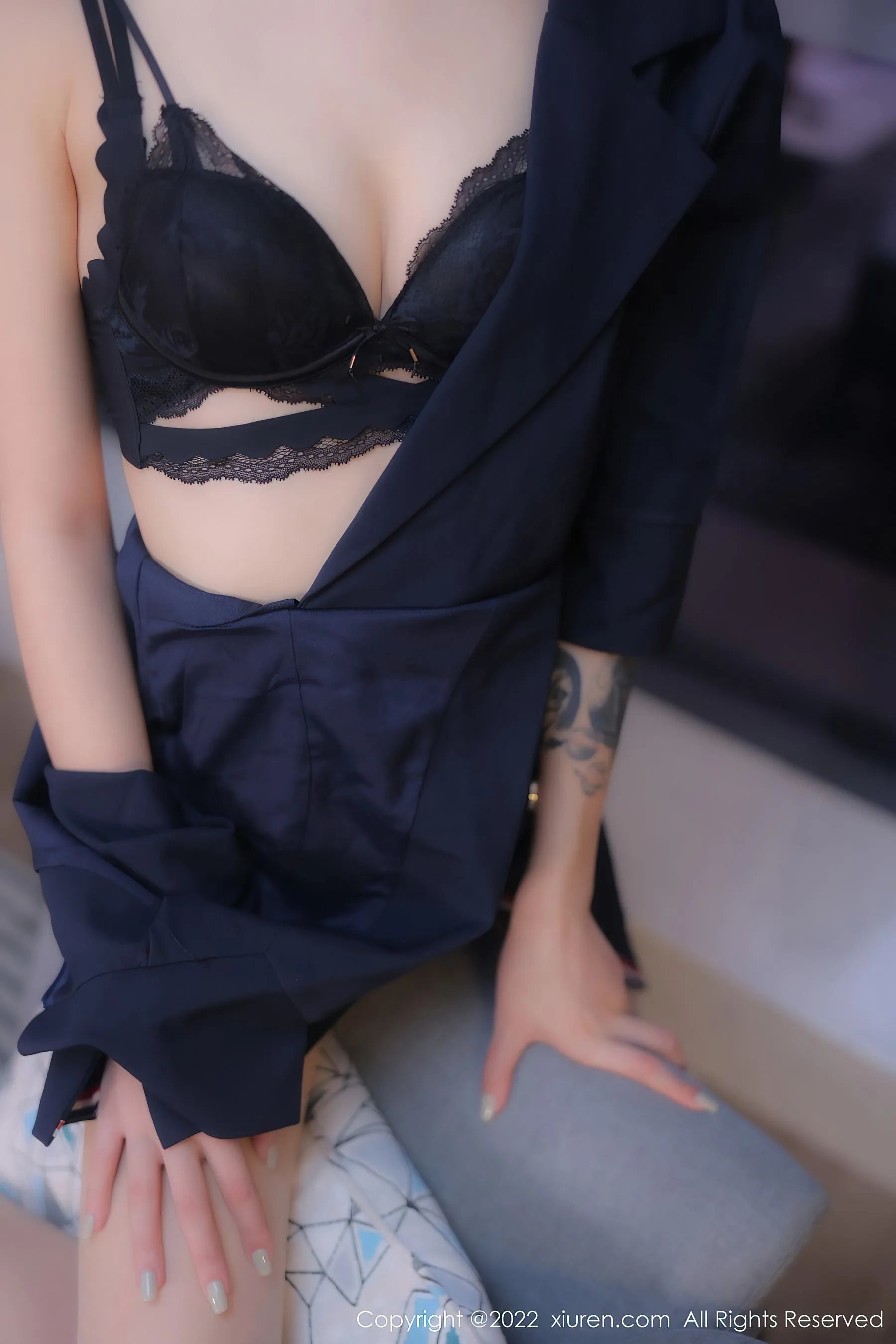  秀人网 No.5329 77qiqi 美腿丝袜第1张