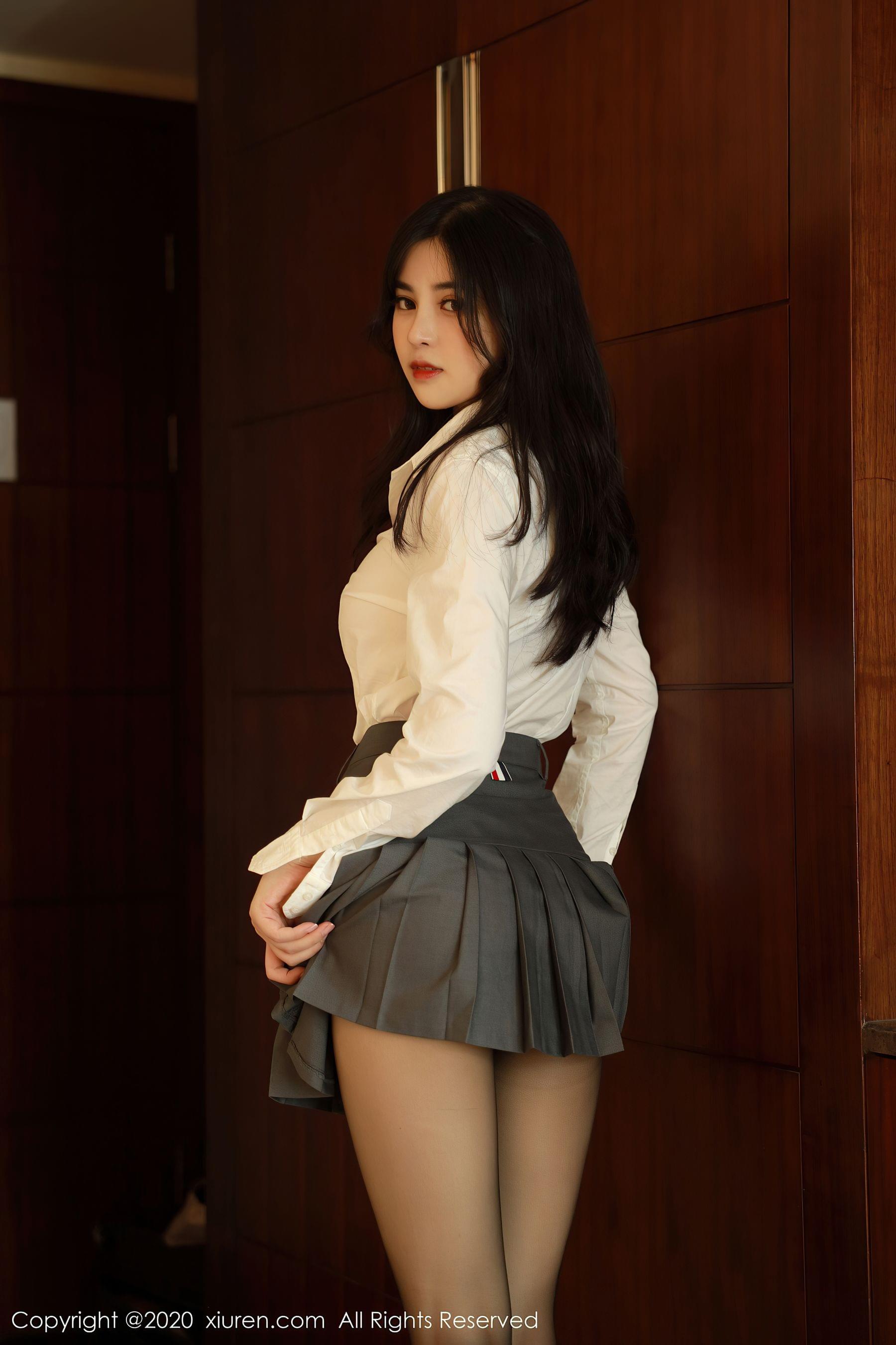 秀人XIUREN No.2330 韩静安第3张