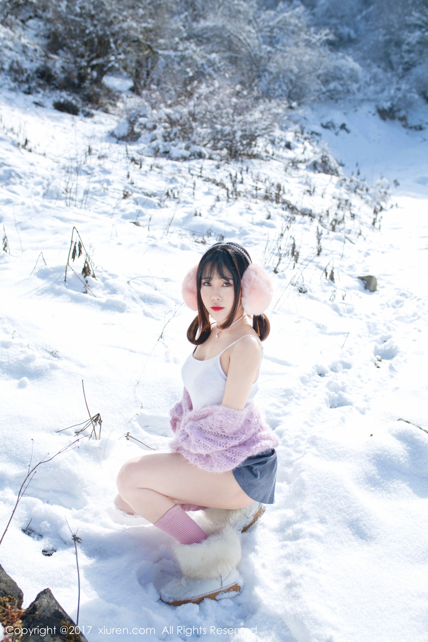  兜豆靓Youlina《冬天雪地人体摄影》 秀人网XIUREN No.720第8张