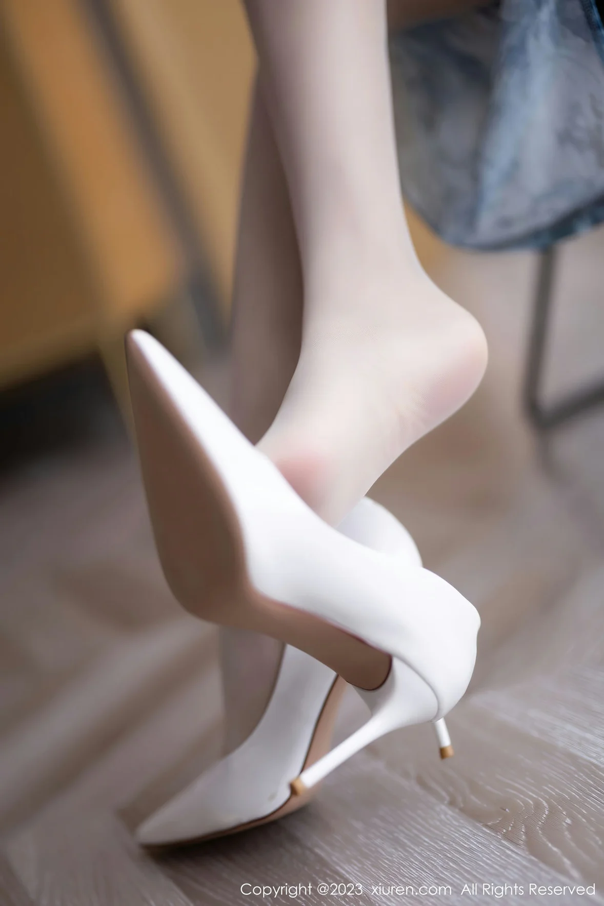  XiuRen 秀人 No.6812 王馨瑶yanni 花色连衣裙性感写真 [86P]第5张