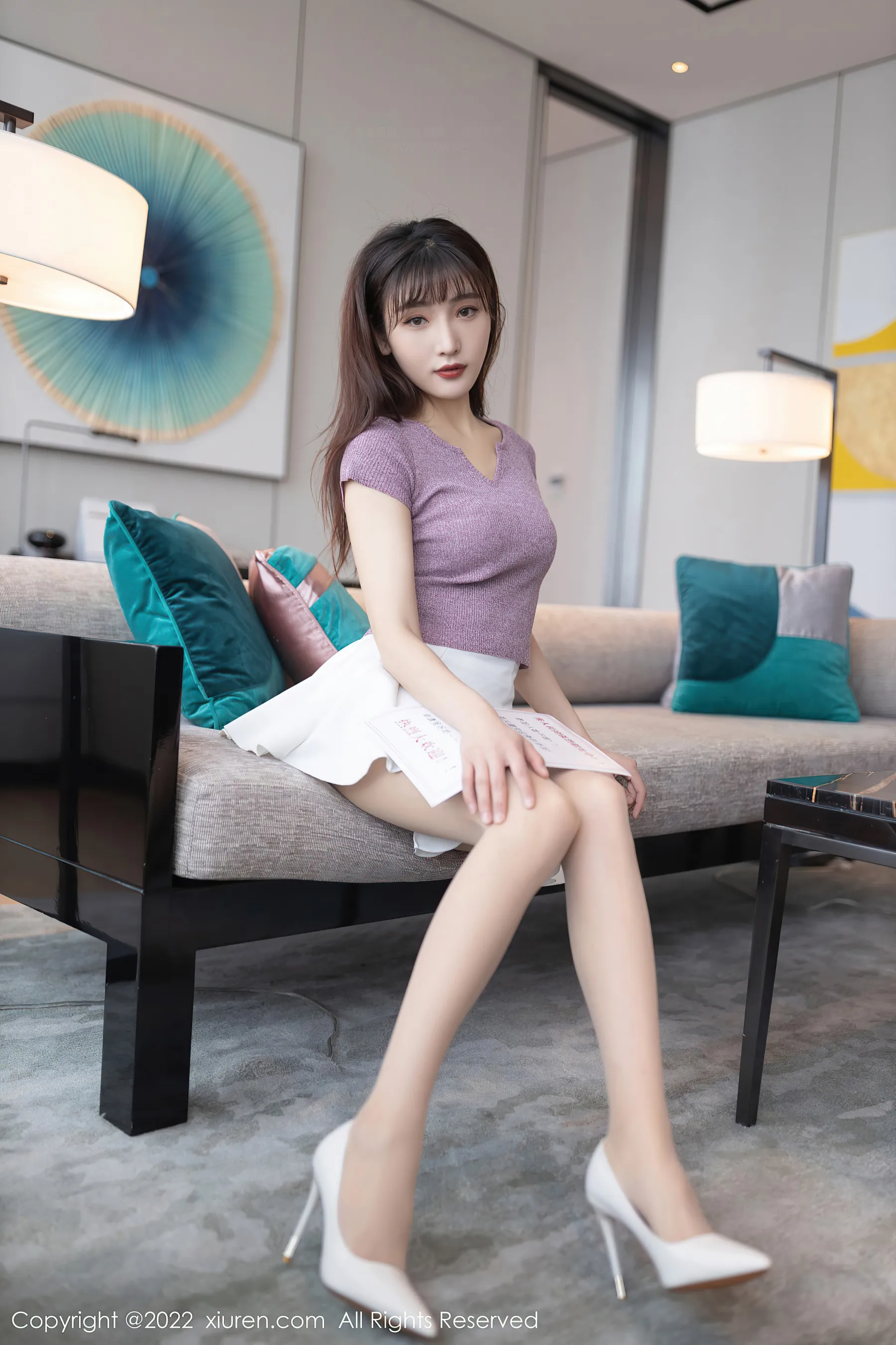  秀人网 No.4570 陆萱萱 清纯美腿大学生第4张